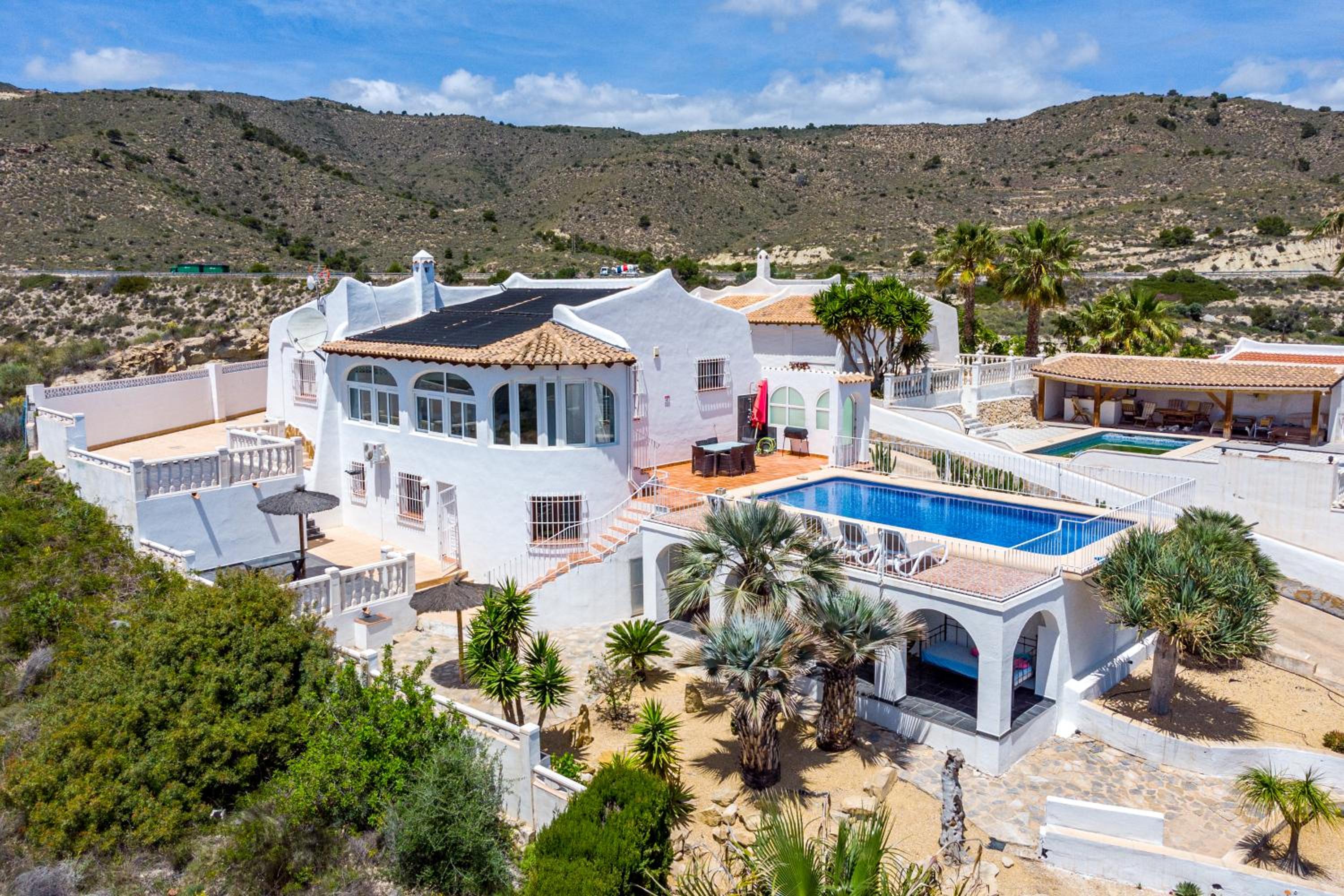 Casa Madroños
