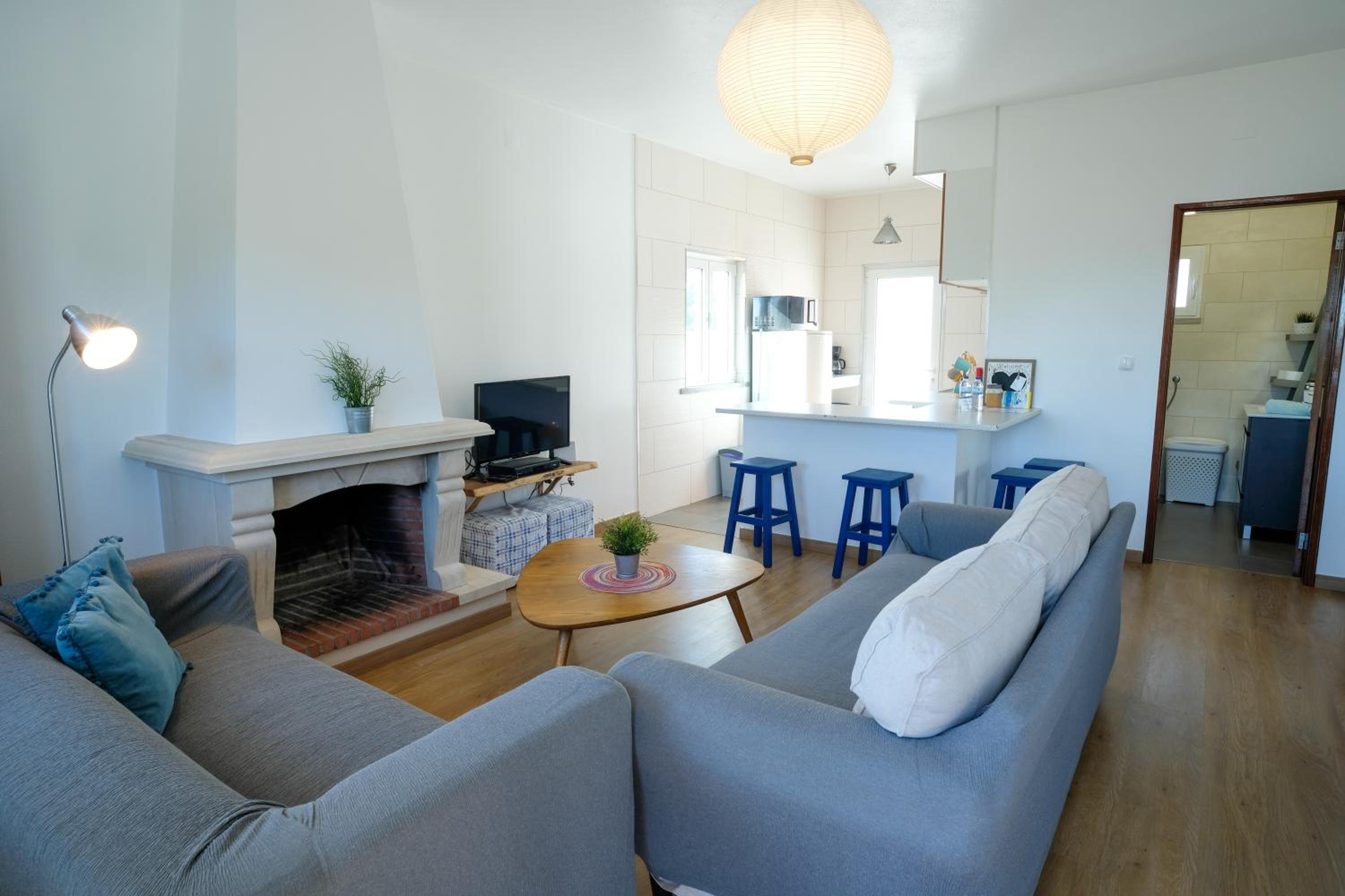 SEAING HOUSE