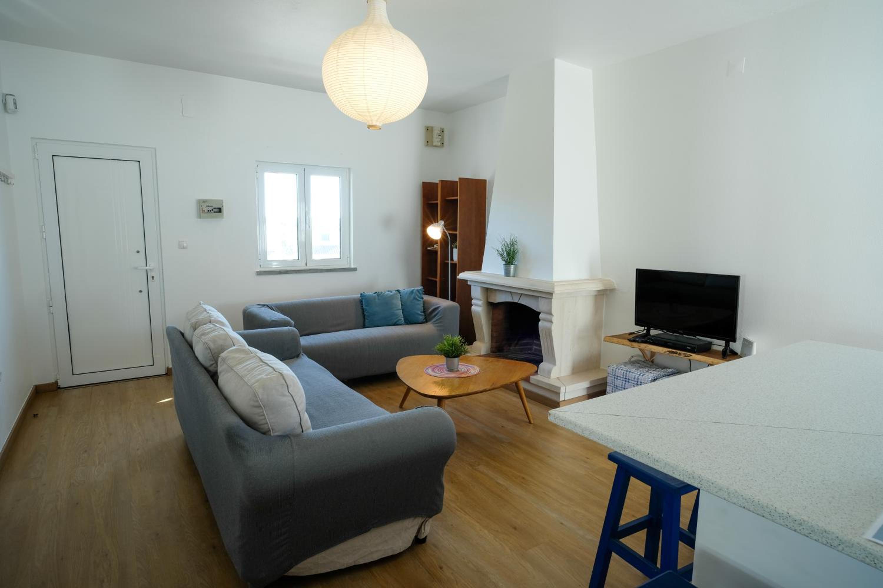 SEAING HOUSE
