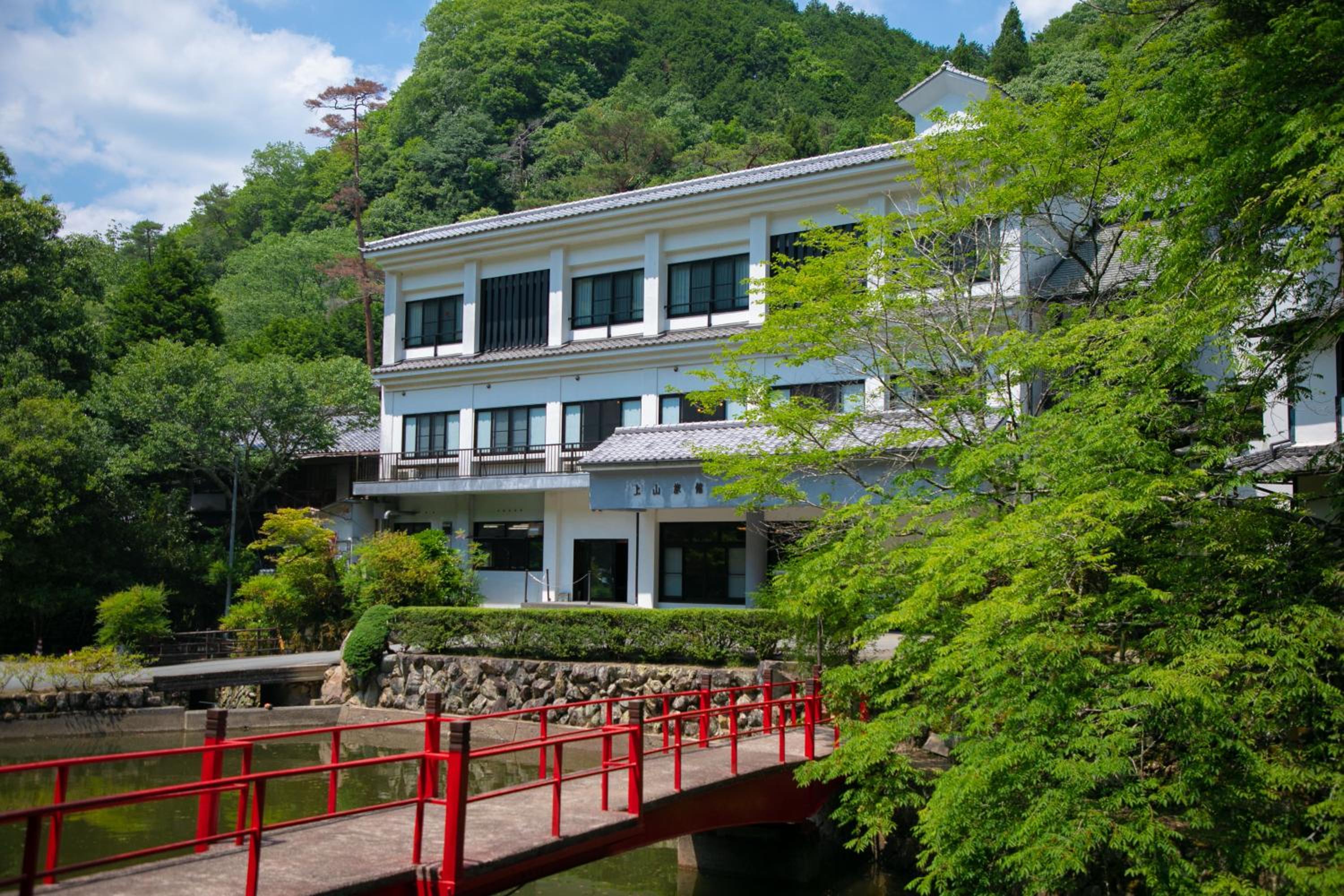 Yumoto Ueyama
