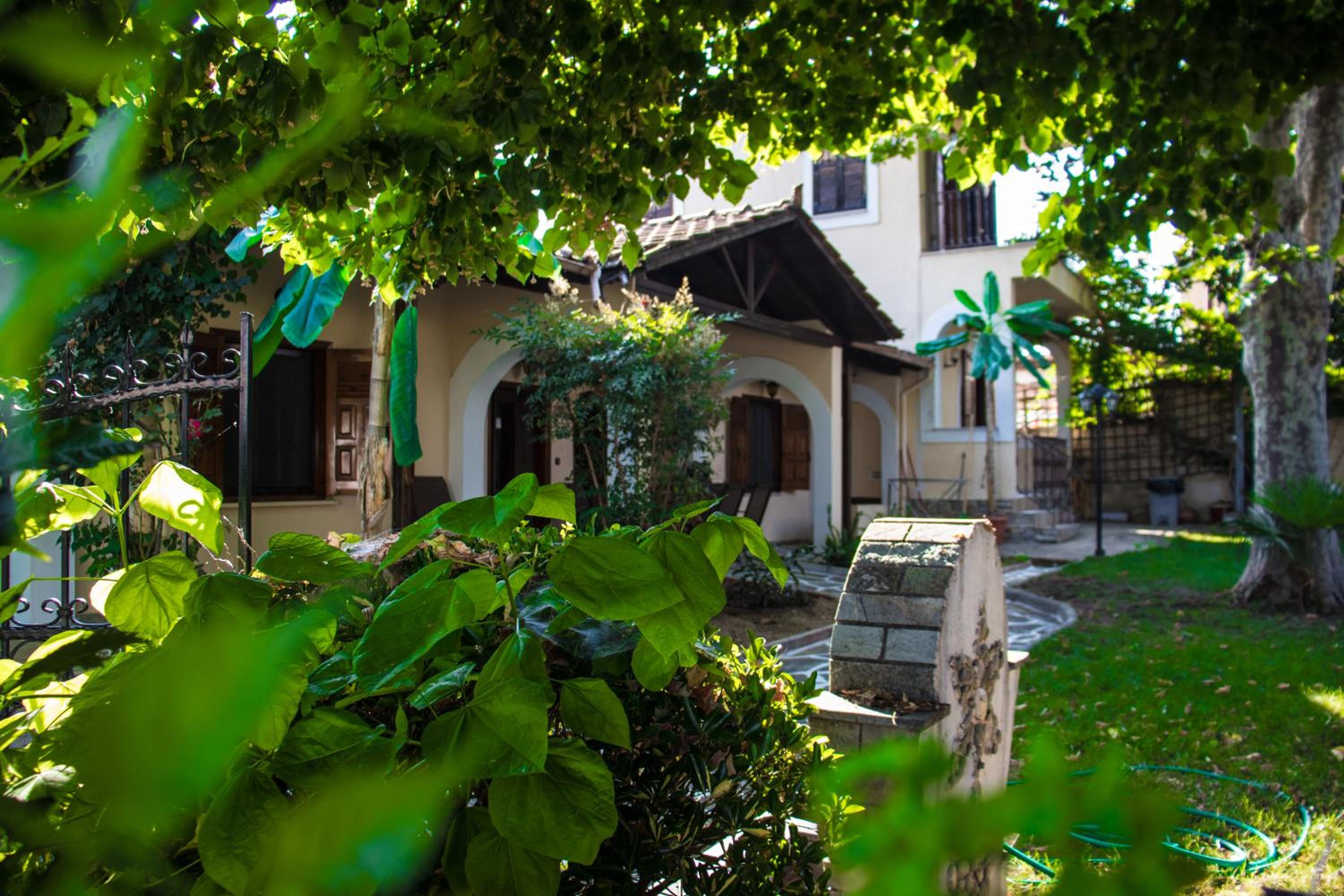 Platamon village house view 4