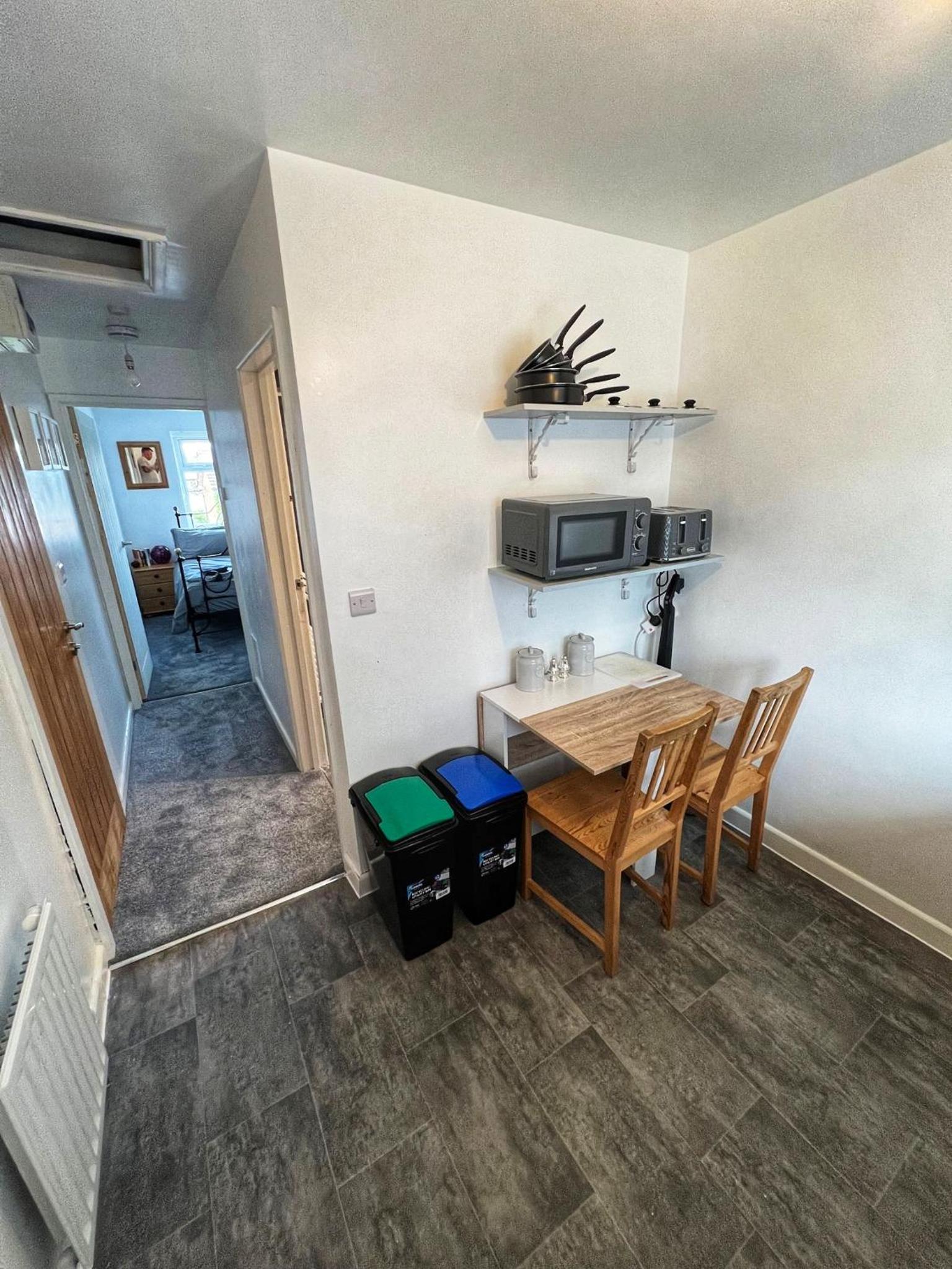 Modern comfortable quiet self contained apartments