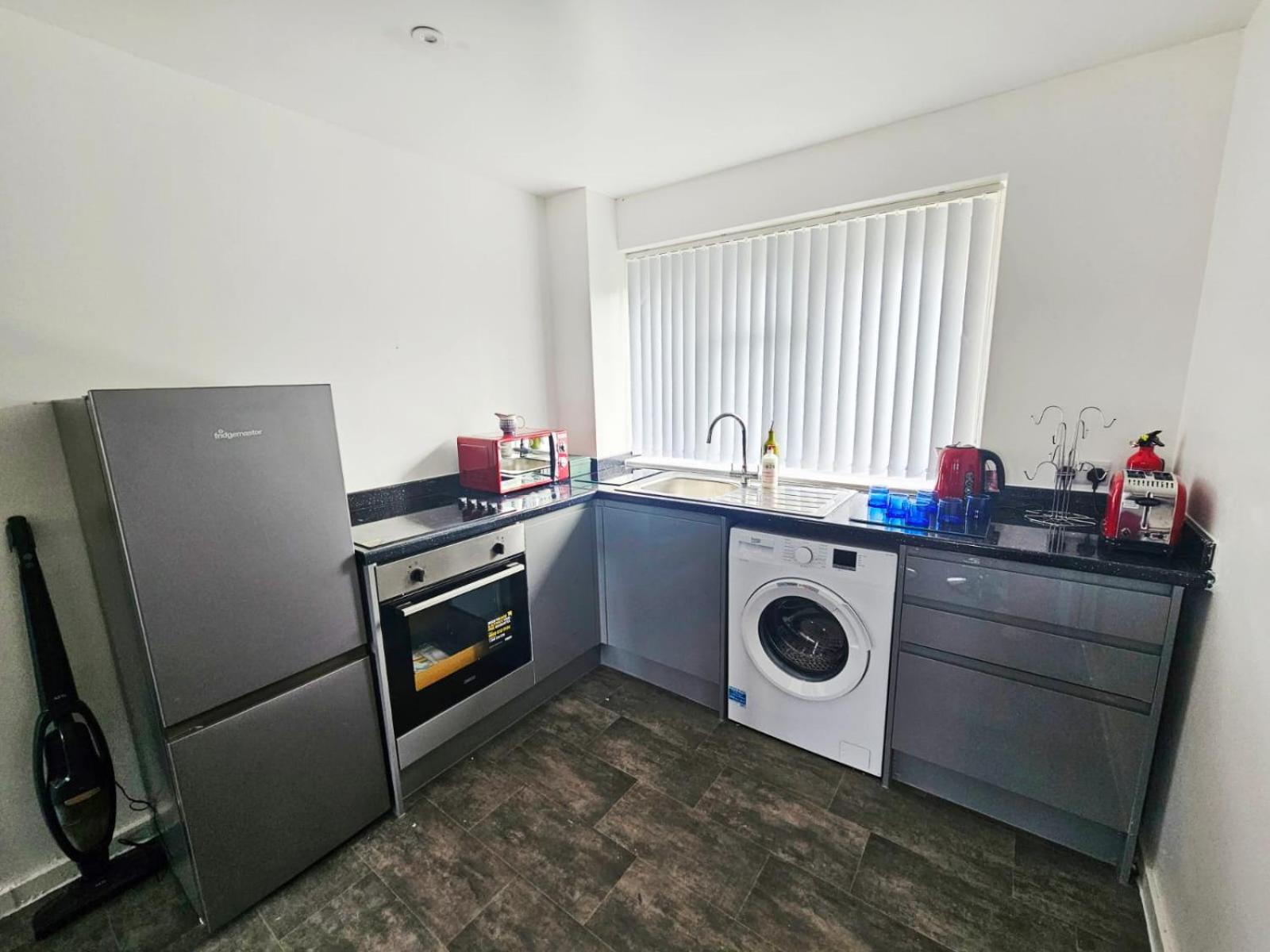 Modern comfortable quiet self contained apartments