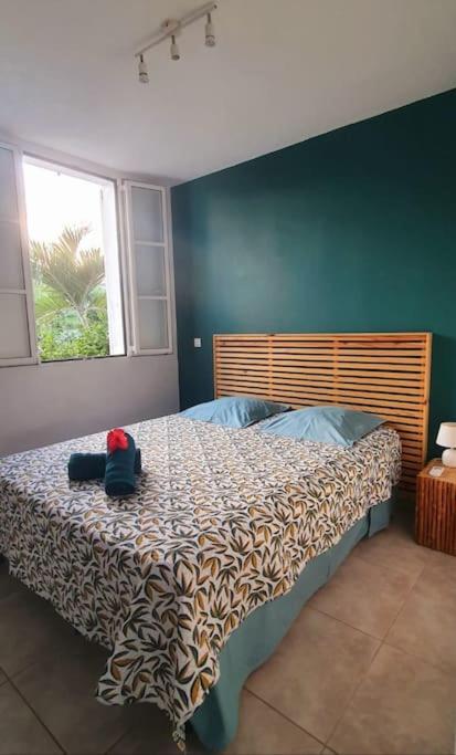 Welcome to Baie Orientale plage - 4 personnes - max 6 personnes view 3