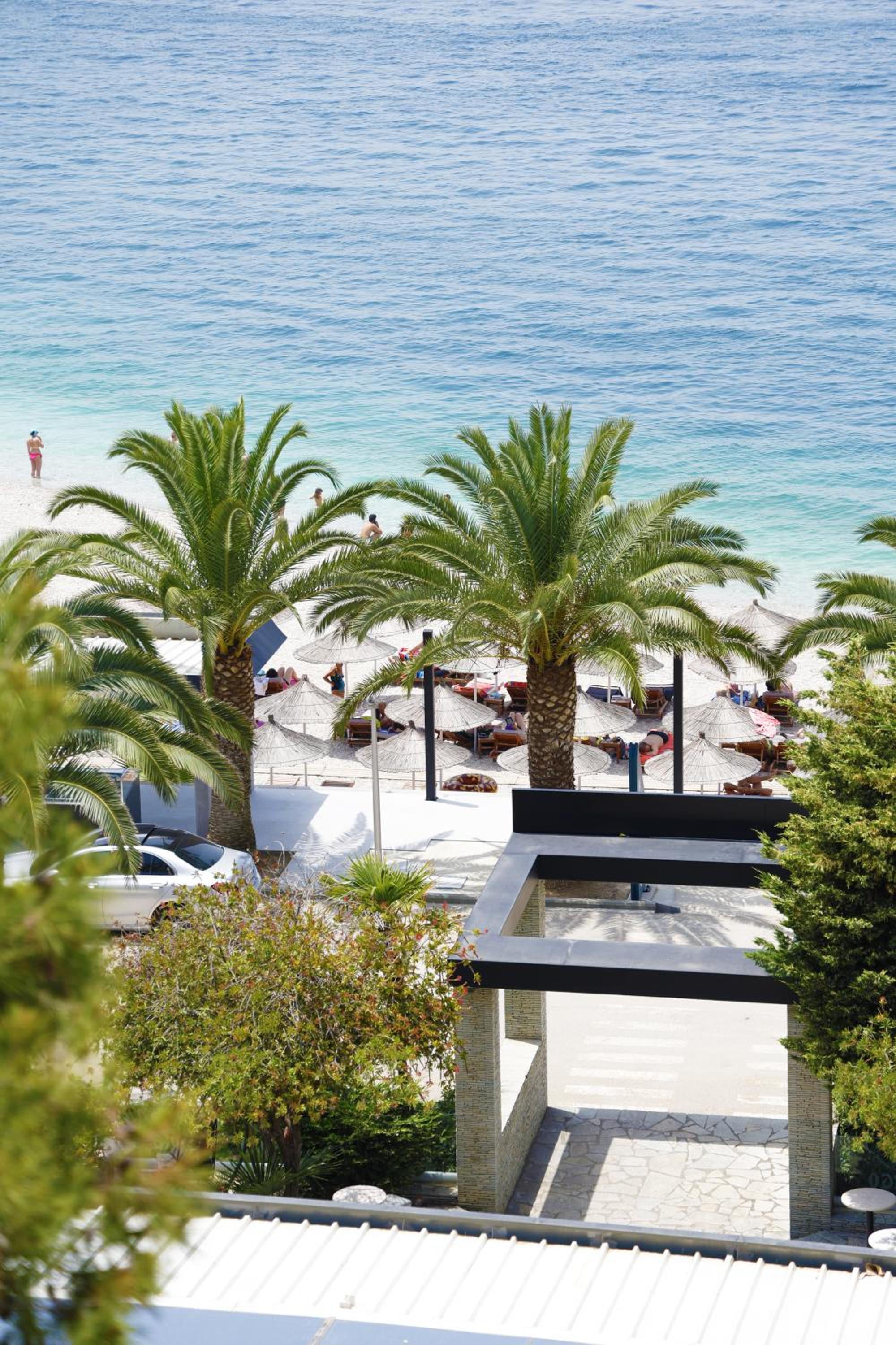 Mango Luxury Resorts