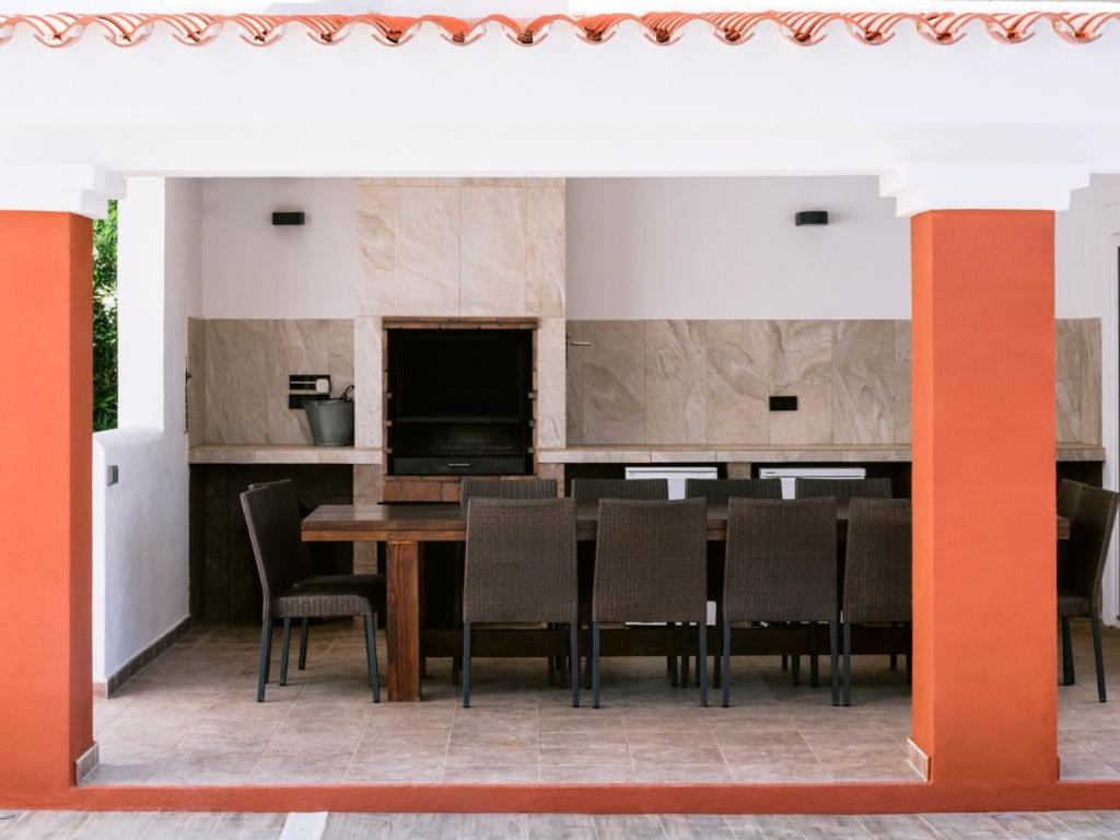 Villa KM2 lovely villa located just outside of Sa Carroca a 5 minute drive from Playa den Bossa photo 5