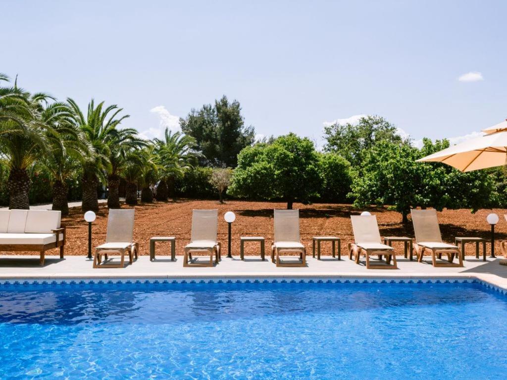 Villa KM2 lovely villa located just outside of Sa Carroca a 5 minute drive from Playa den Bossa photo 2