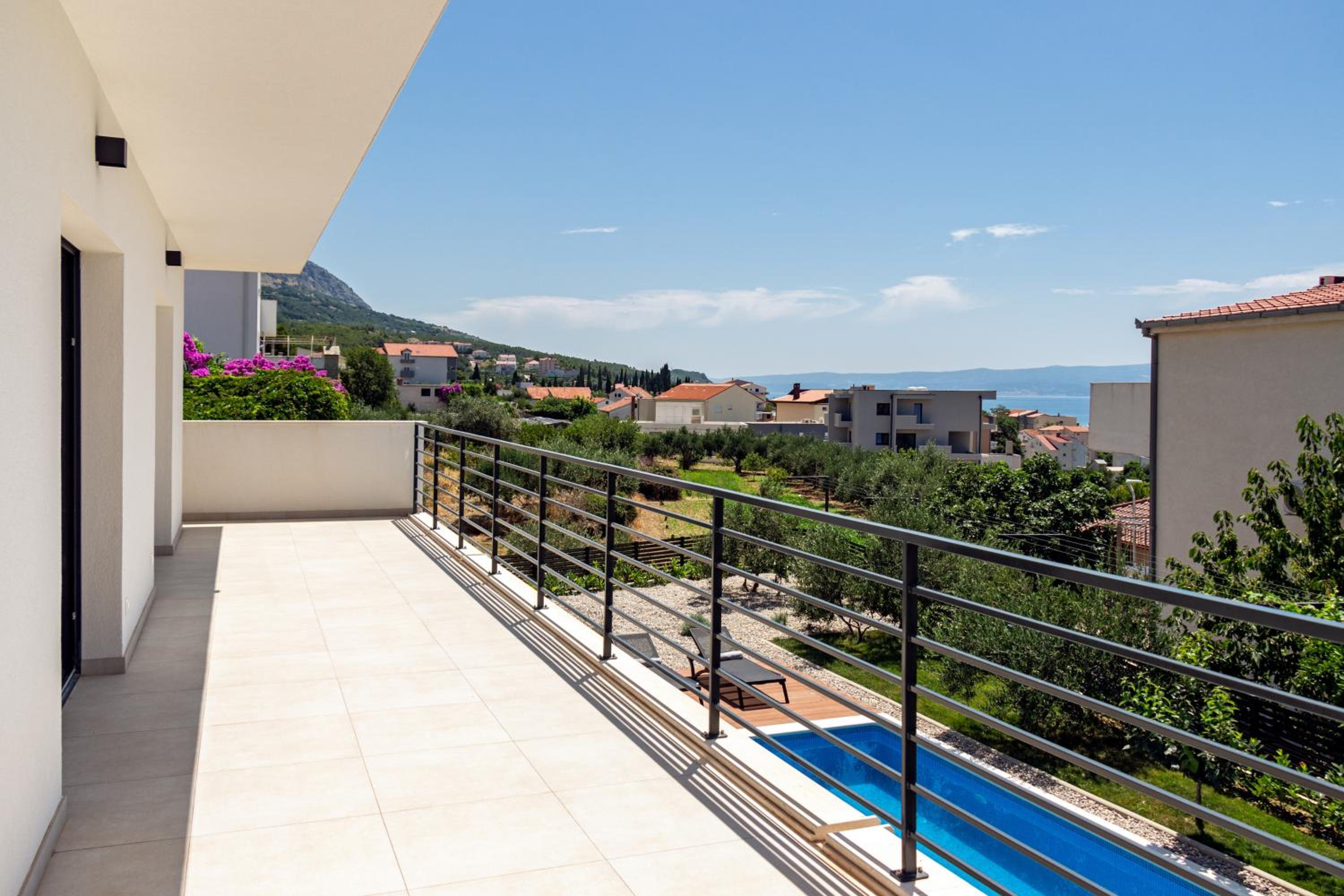 Podstrana Vacations - Family House "Villa Gyra" with Private Swimming Pool, Indoor BBQ, Gym and Gaming room! - Property Image 61