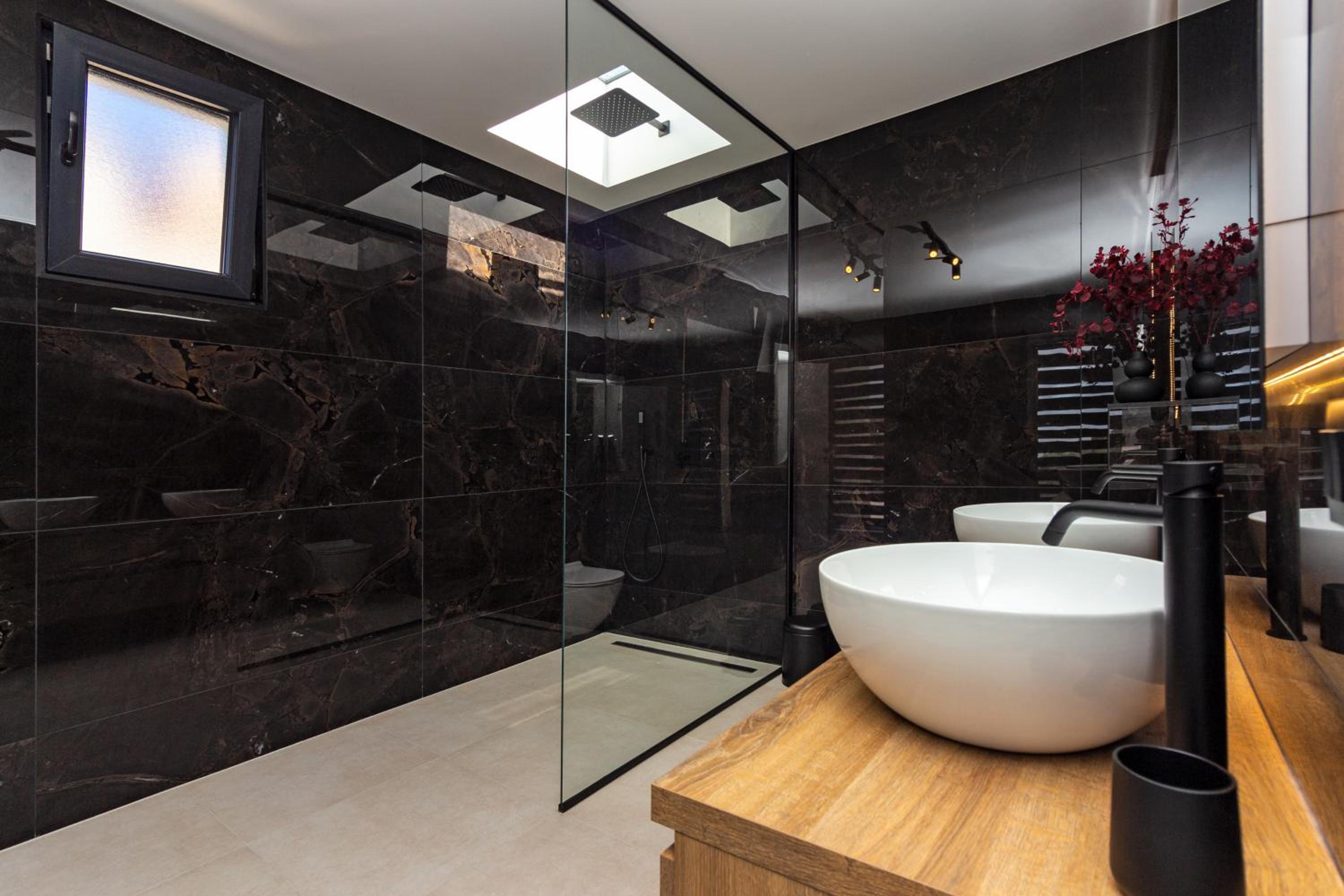 Podstrana Vacations - Family House "Villa Gyra" with Private Swimming Pool, Indoor BBQ, Gym and Gaming room! - Property Image 28