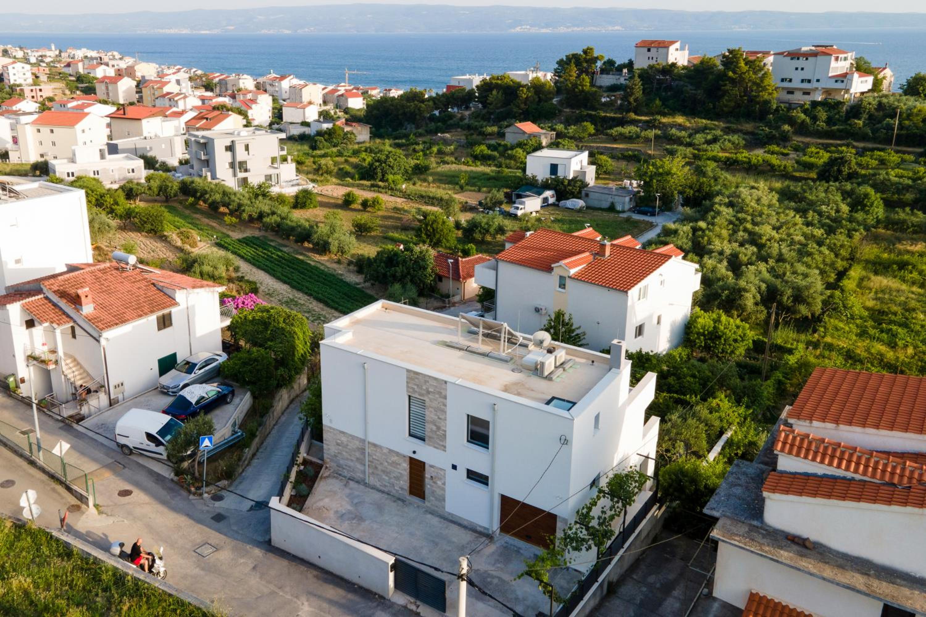 Podstrana Vacations - Family House "Villa Gyra" with Private Swimming Pool, Indoor BBQ, Gym and Gaming room! - Property Image 7