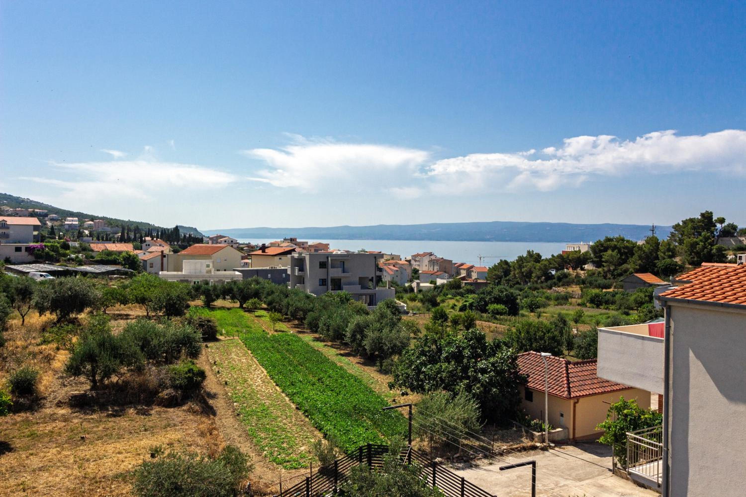 Podstrana Vacations - Family House "Villa Gyra" with Private Swimming Pool, Indoor BBQ, Gym and Gaming room! - Property Image 66