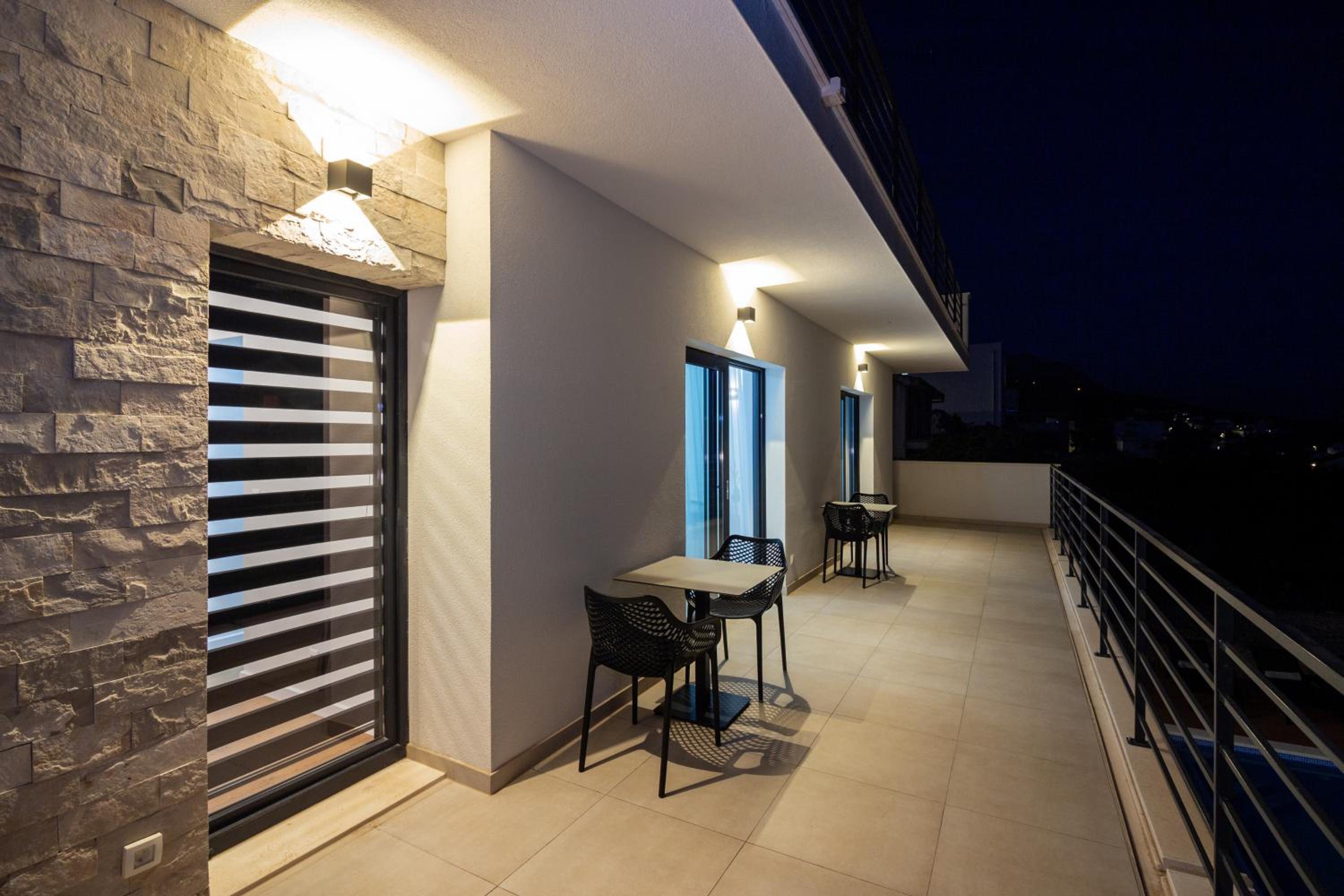 Podstrana Vacations - Family House "Villa Gyra" with Private Swimming Pool, Indoor BBQ, Gym and Gaming room! - Property Image 22