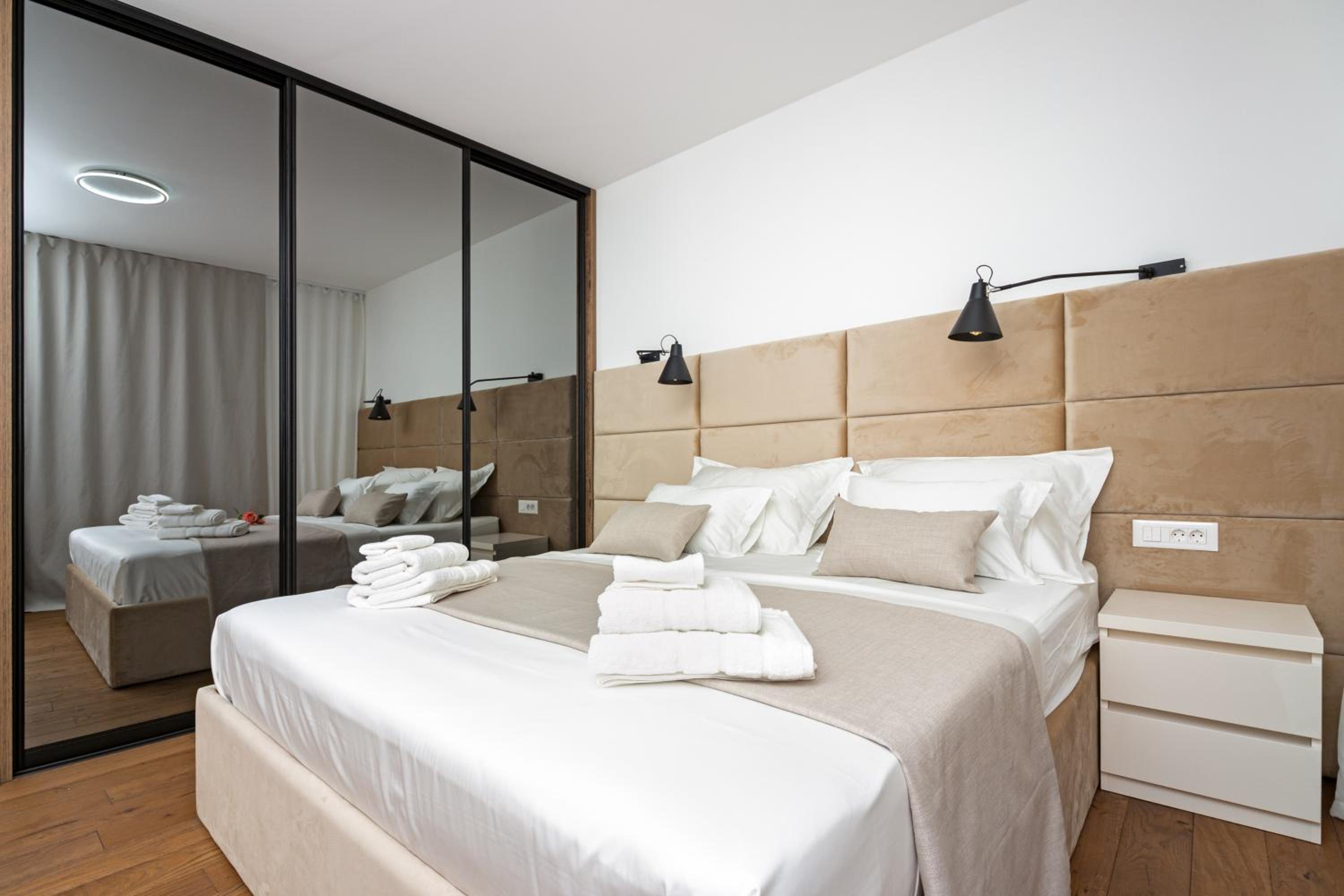 Podstrana Vacations - Family House "Villa Gyra" with Private Swimming Pool, Indoor BBQ, Gym and Gaming room! - Property Image 40
