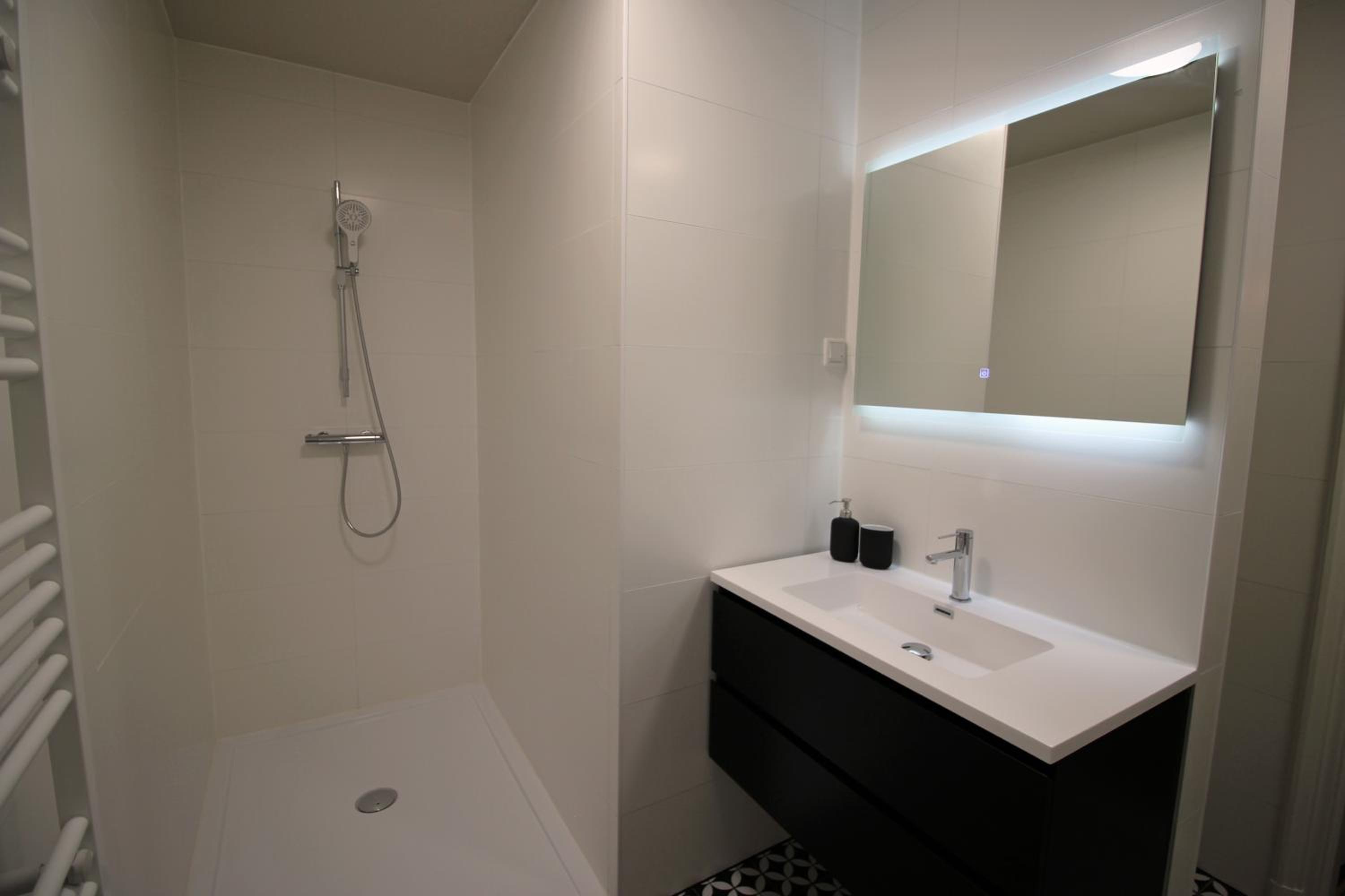 The Carriage House - Historic 3-Bedroom Apartment near Utrecht - Huize de Lekpoort Vianen view 2
