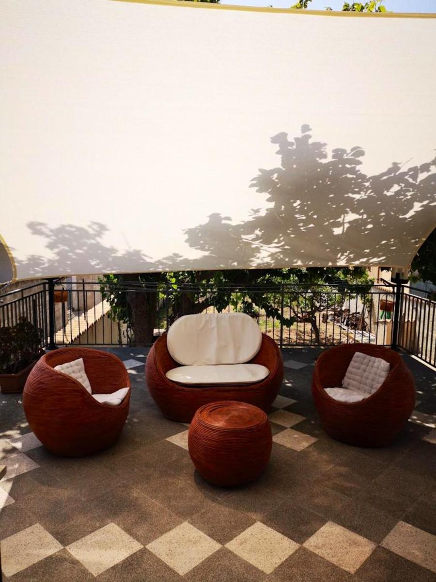 3 bedrooms house at Tre Fontane 200 m away from the beach with enclosed garden and wifi photo 3