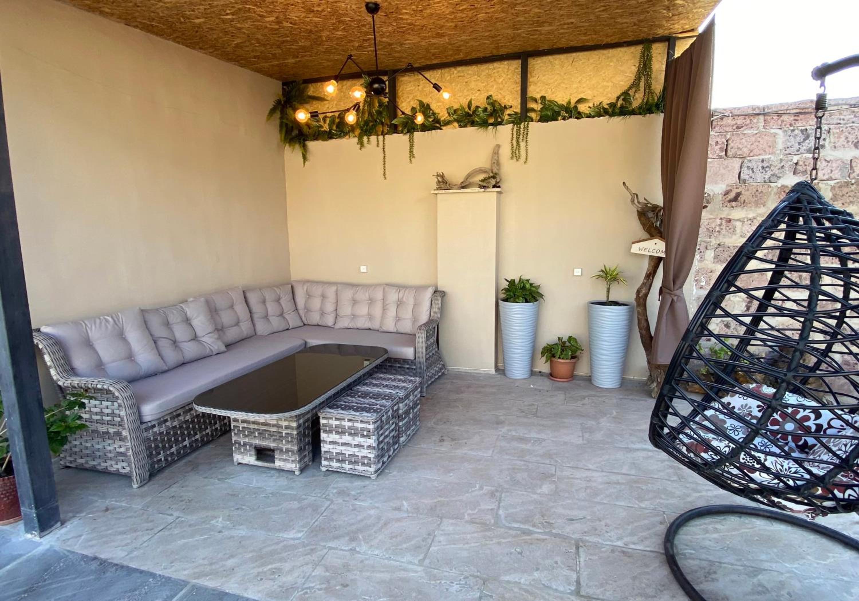Mughni Family House