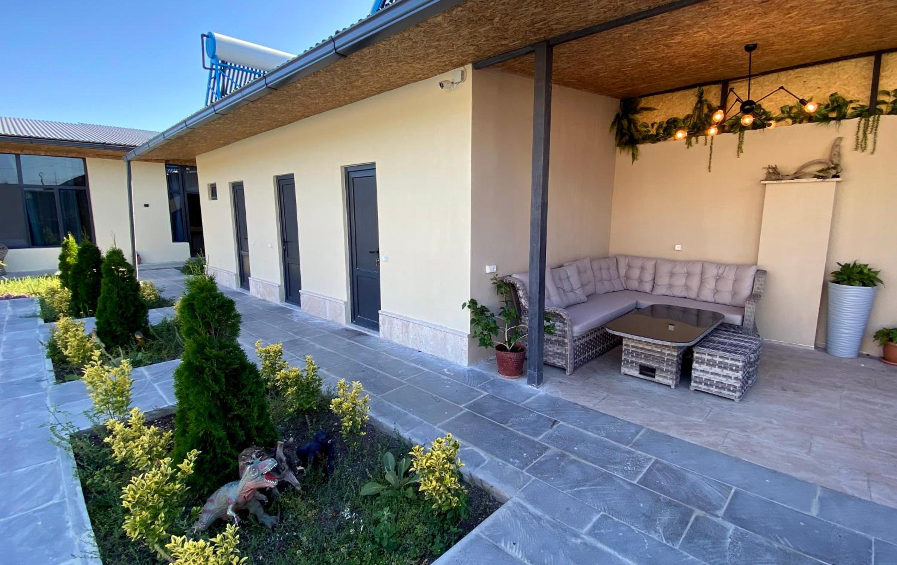 Mughni Family House