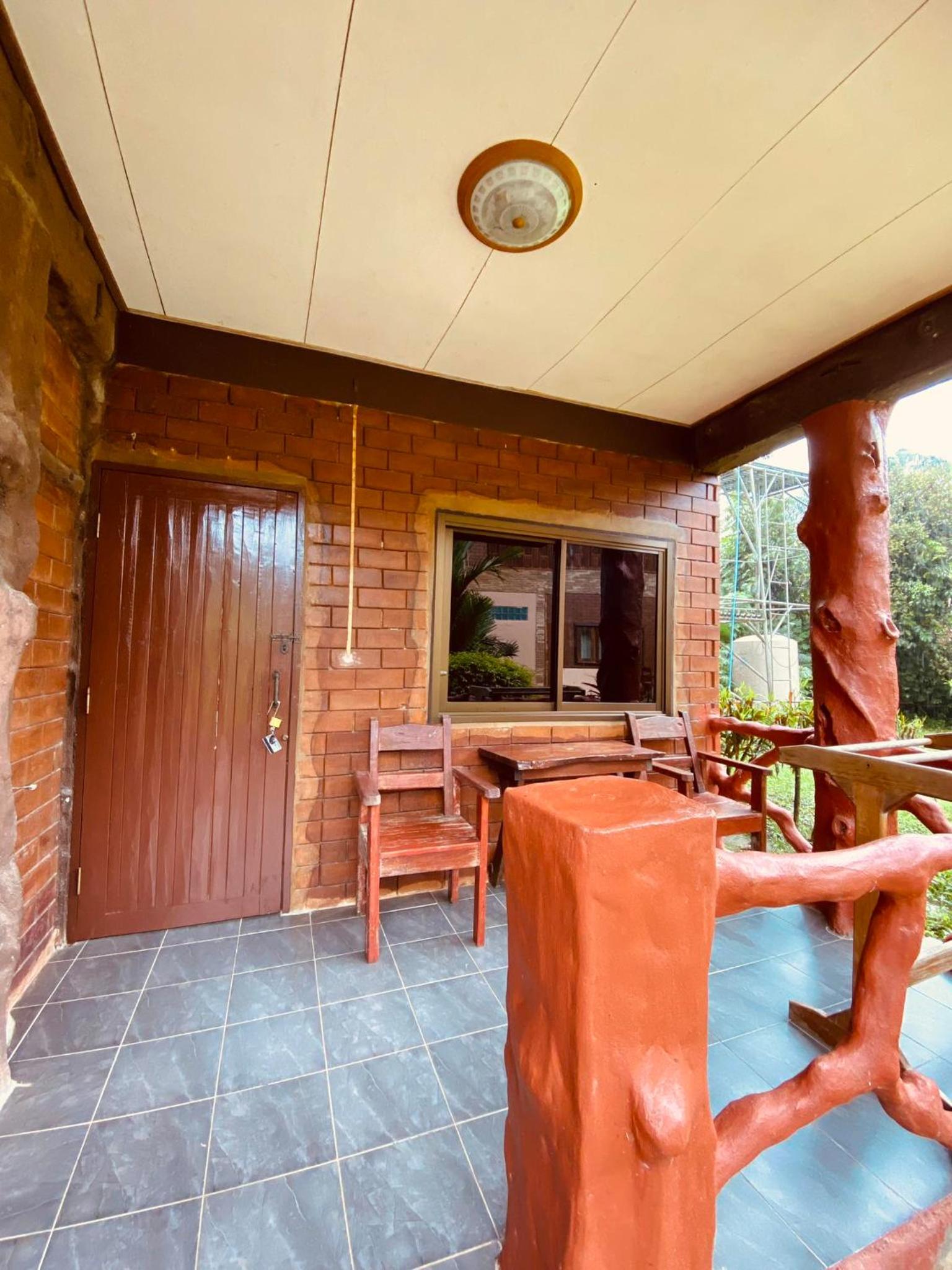 Khao Sok Nung House