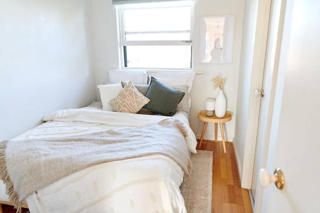 Tranquil 1-Bedroom Apartment in Windsor