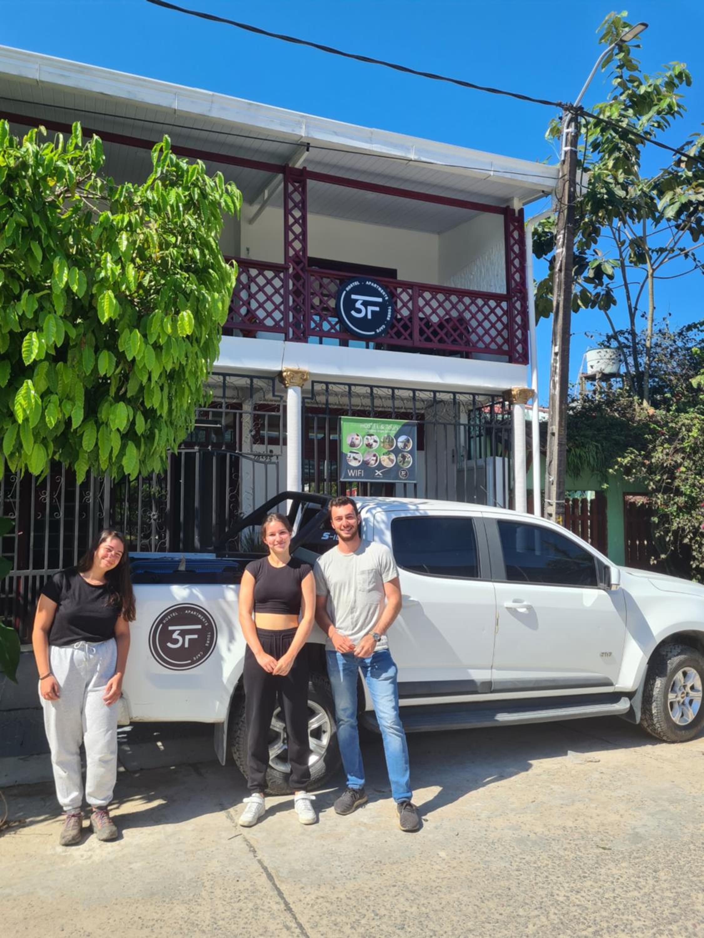 Kanaq Hotel Tours
