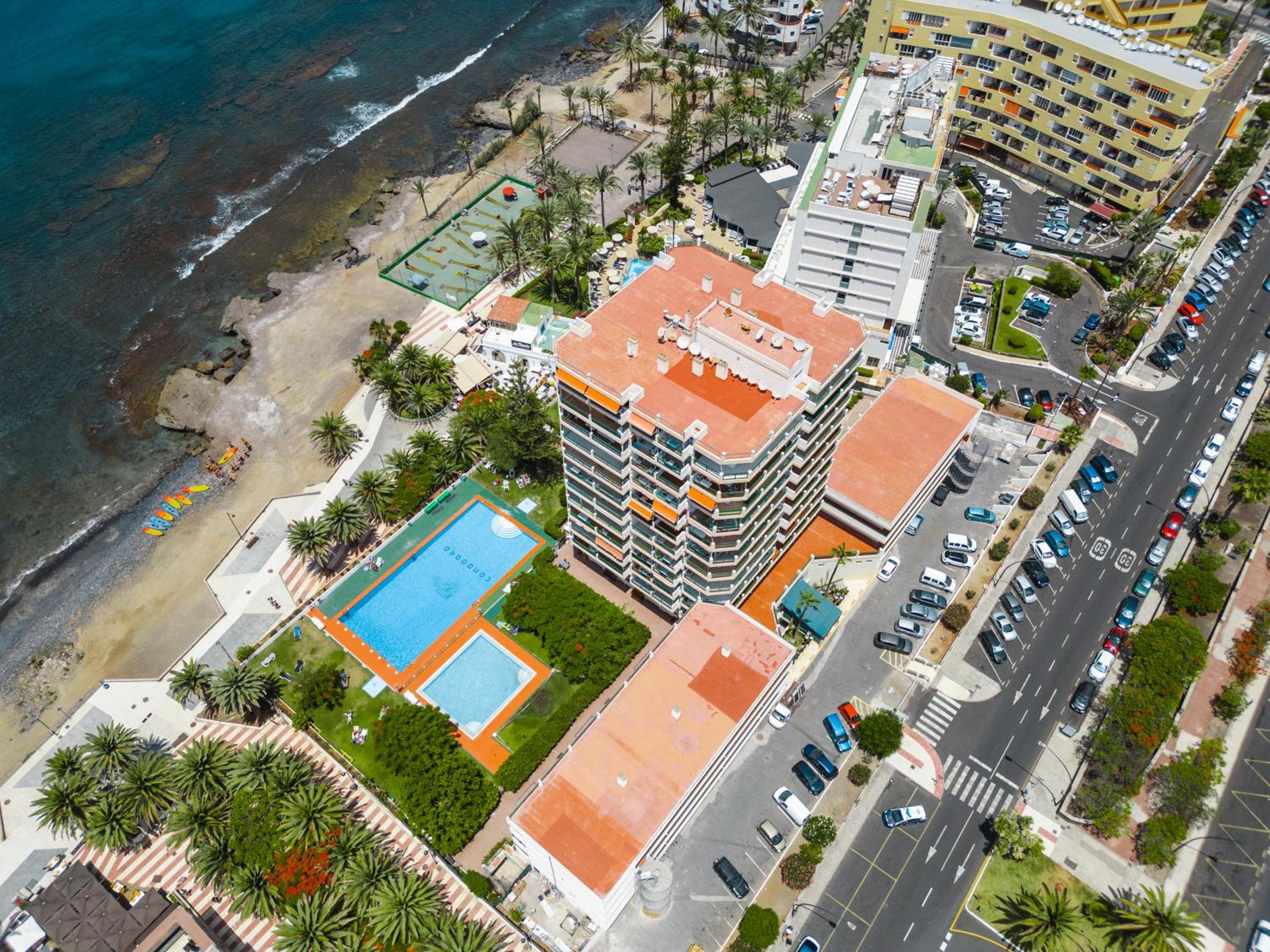GO2TENERIFE Apart'Ludo Pool & First line of the sea view 2