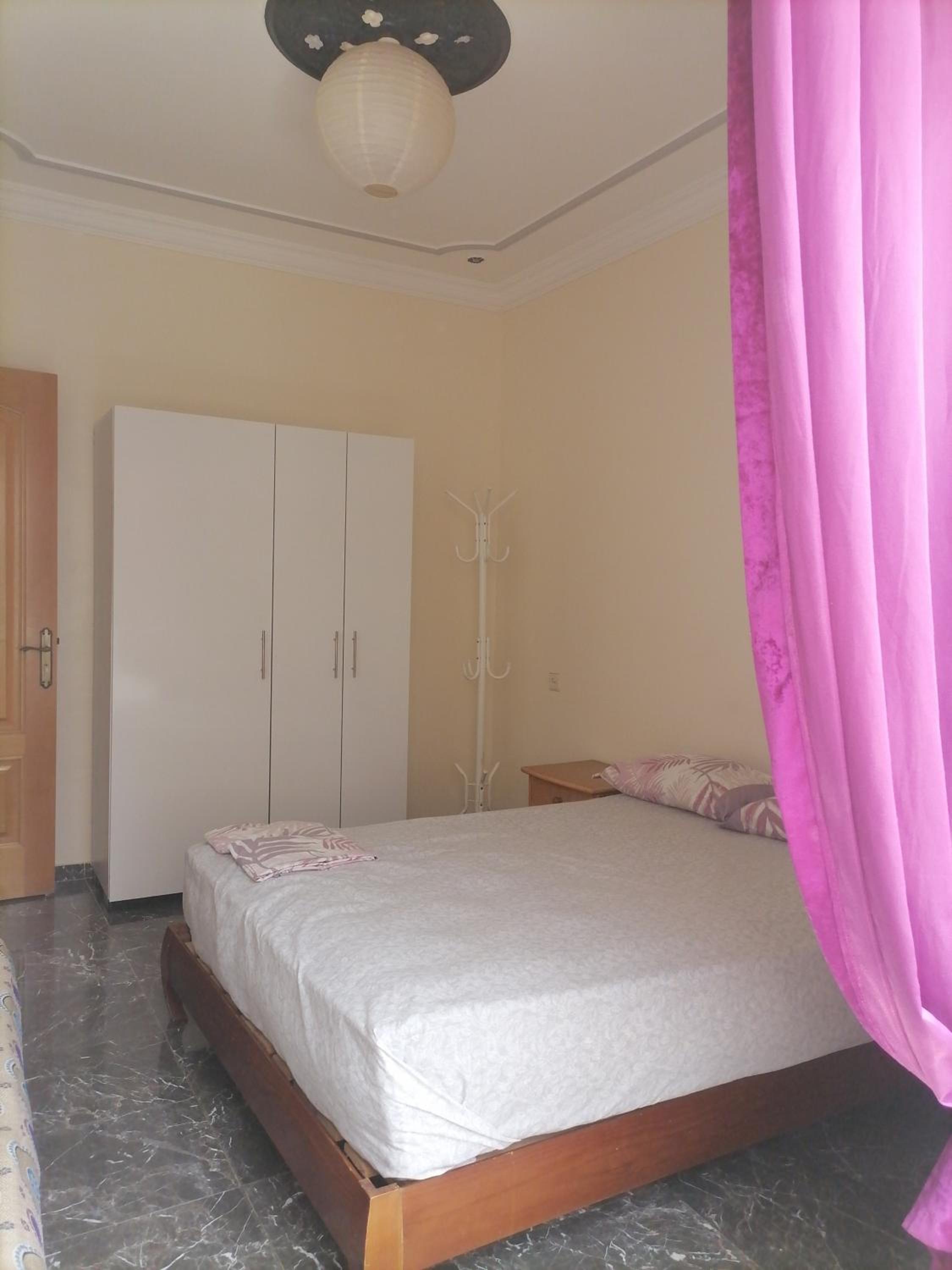 Younes residence