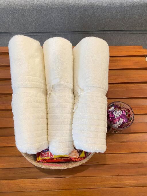 2BR HOUSE Happystay at FREJA BSD lalerooms close to ICE BSD find us on ig lalerooms view 4