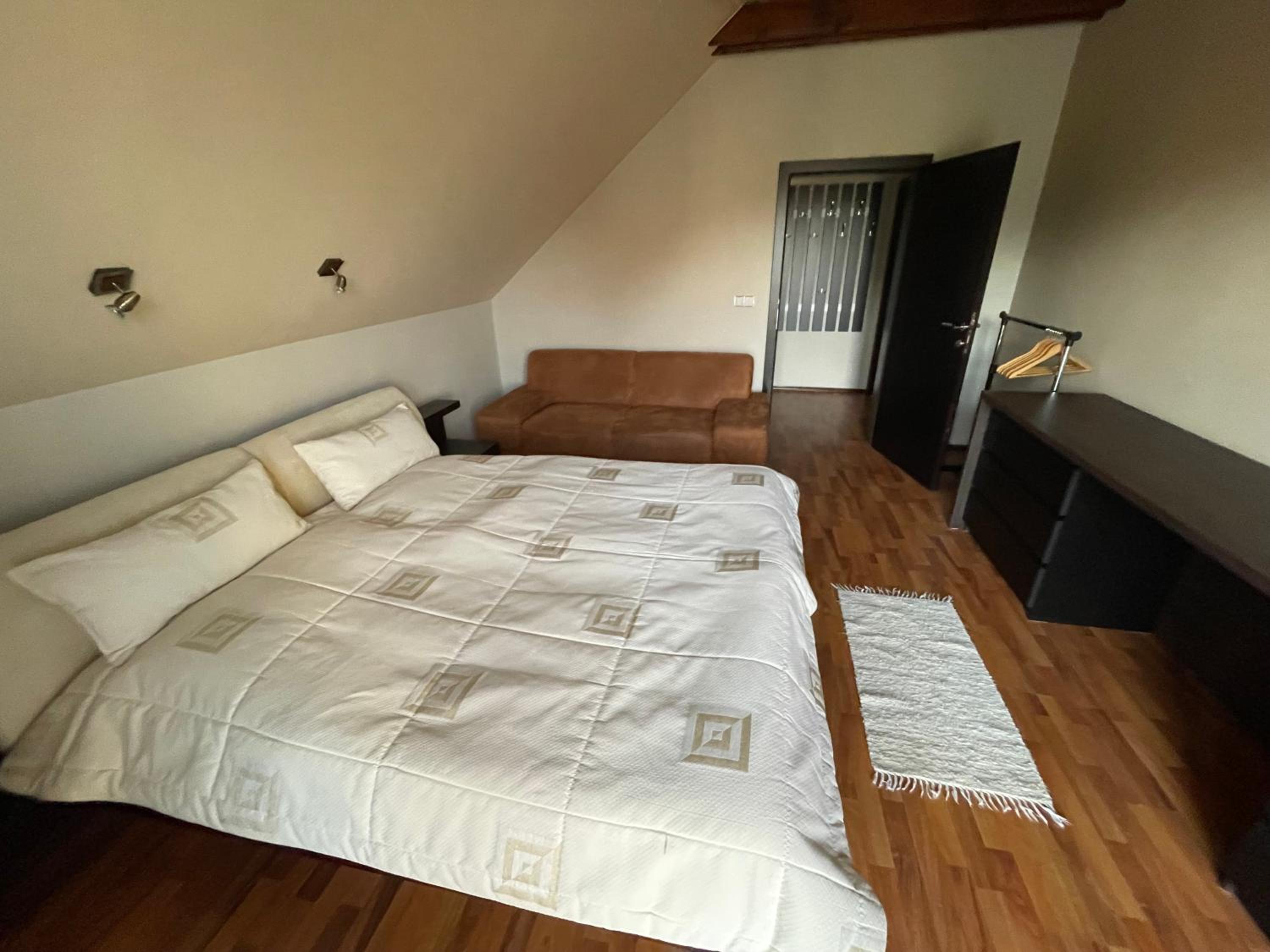 RRR Apartmány 2 view 4