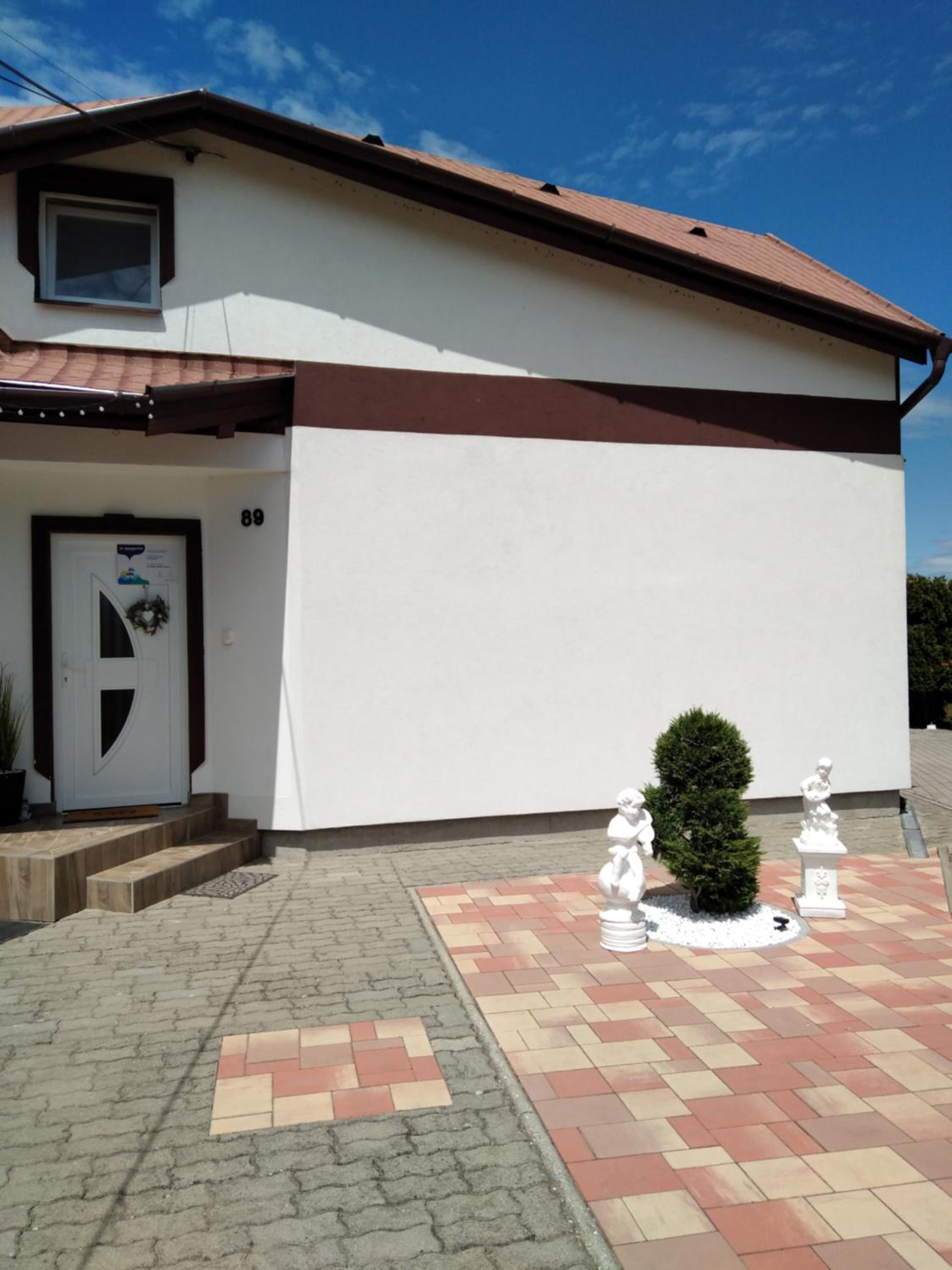 Holiday Apartman