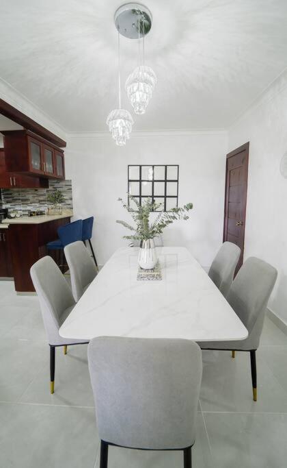 Luxury & Private Apartment