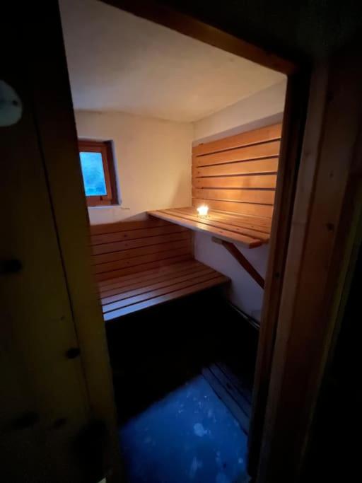 Beautiful Swiss chalet with breathtaking views and a sauna
