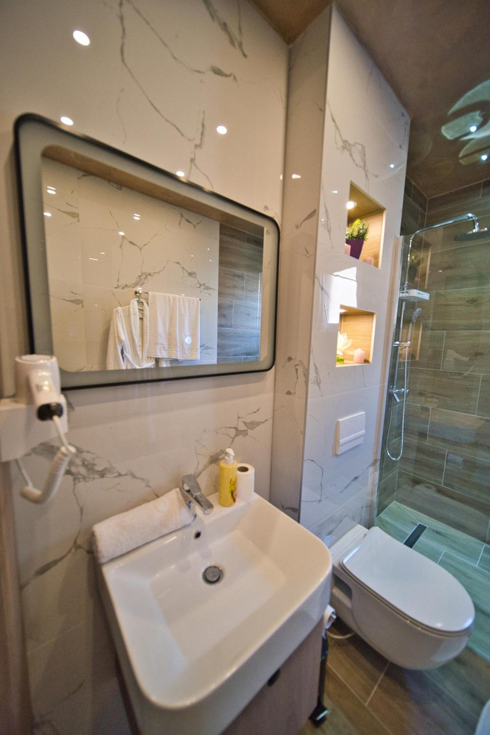 SM Exclusive Apartments