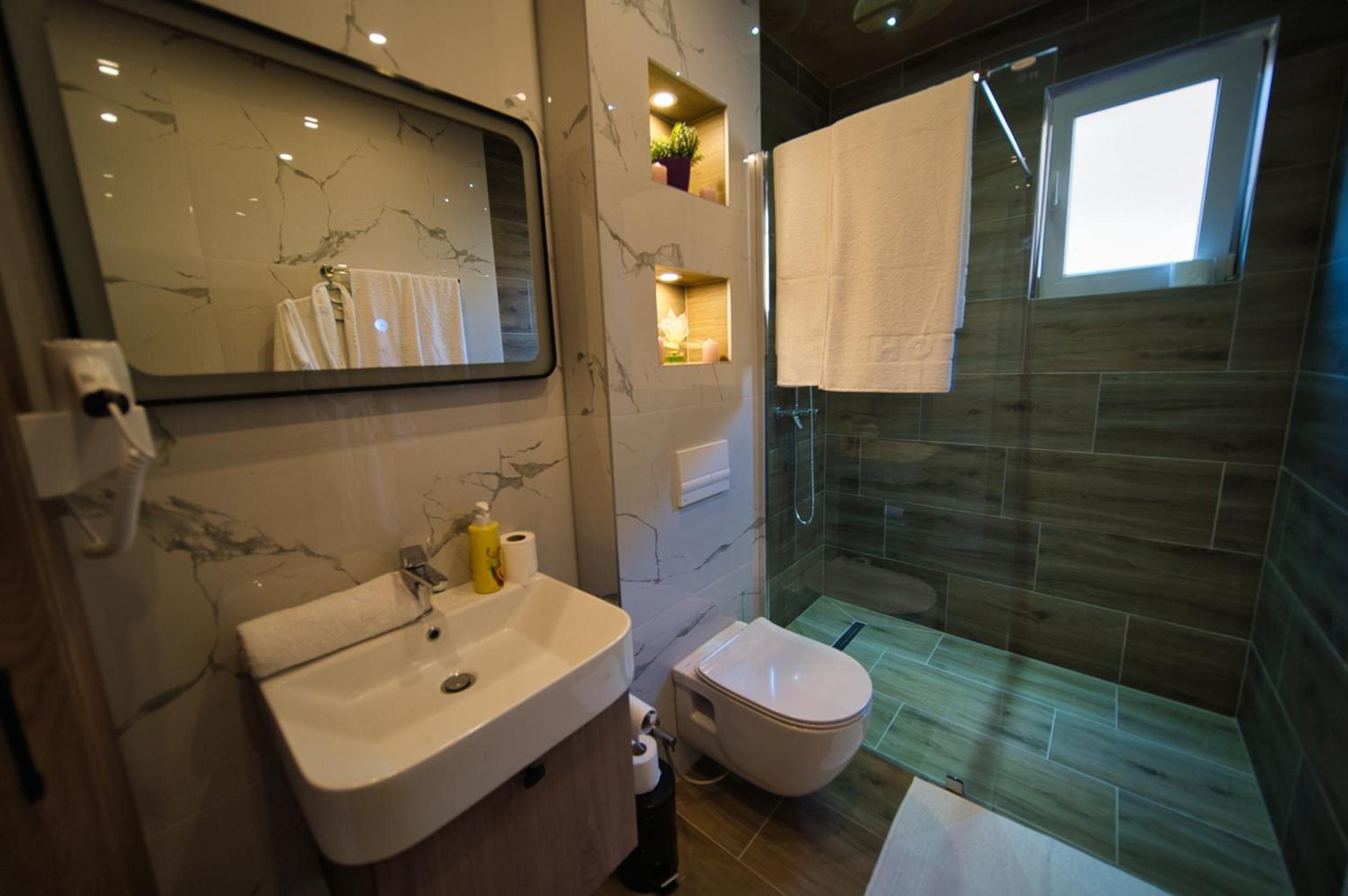 SM Exclusive Apartments