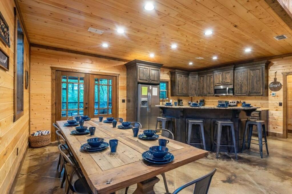 Centrally Located Lux Cabin with Hot Tub, Fire Pit, EV Outlet view 3
