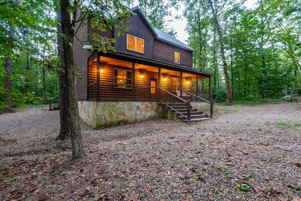 Centrally Located Lux Cabin with Hot Tub, Fire Pit, EV Outlet view 4