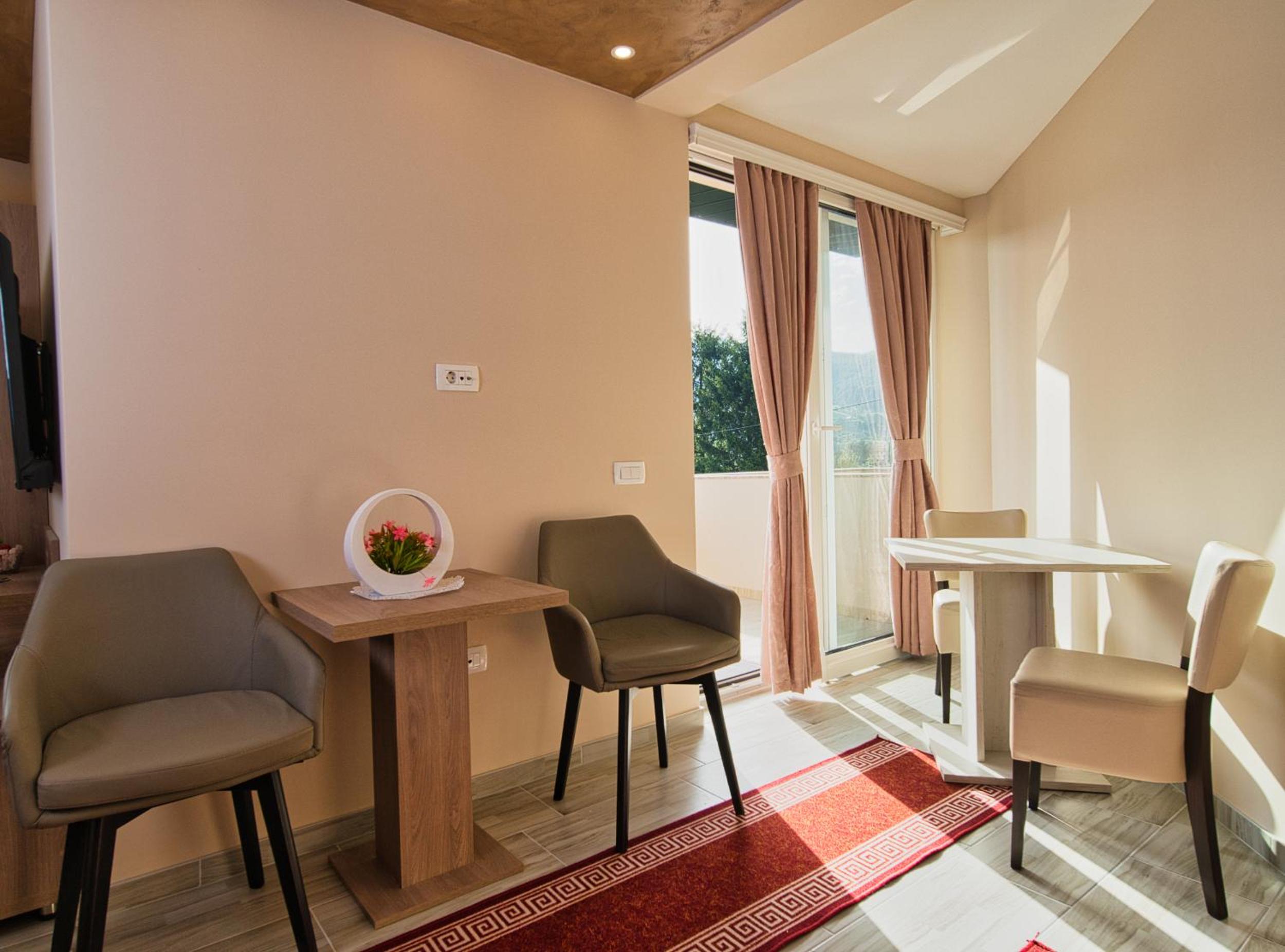 SM Exclusive Apartments