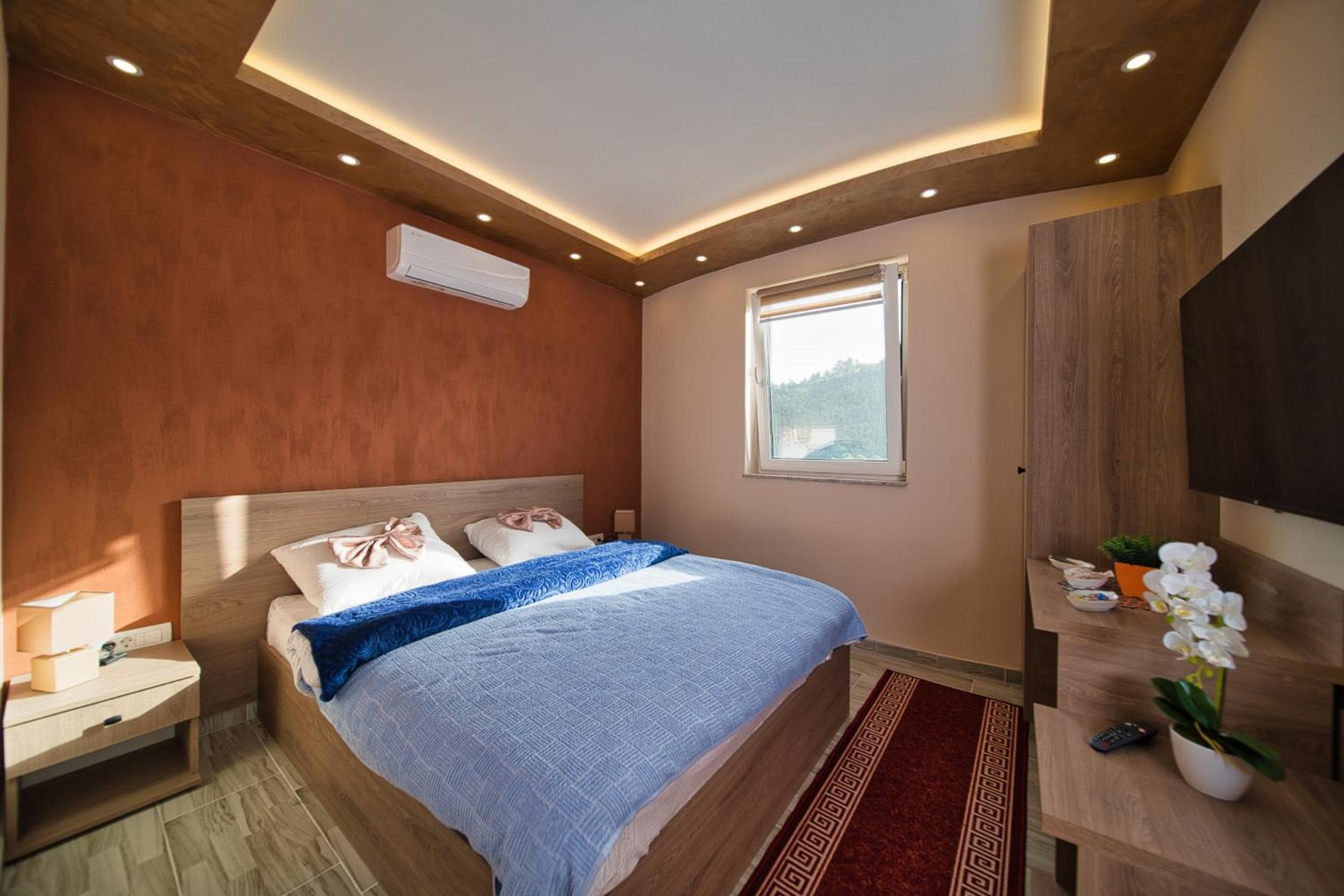 SM Exclusive Apartments
