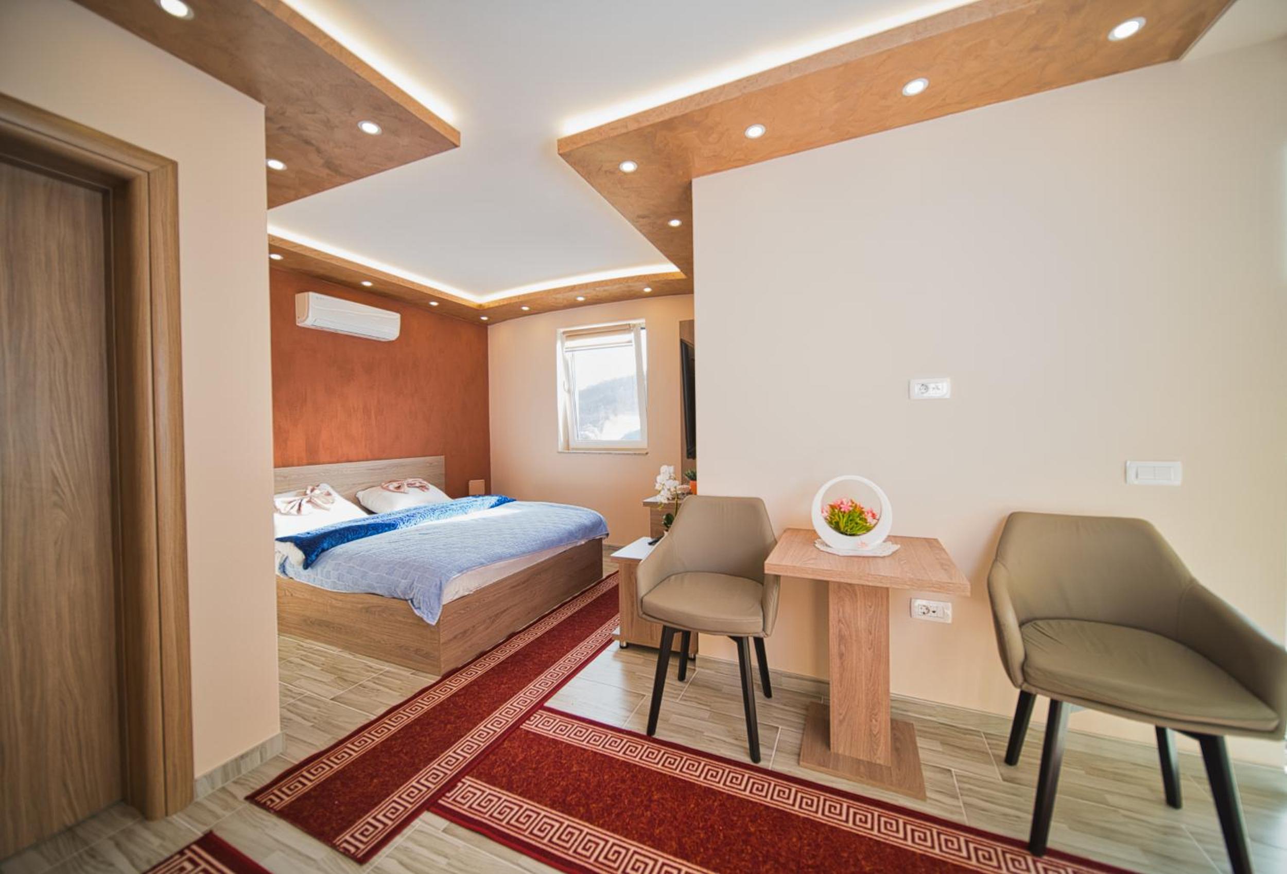SM Exclusive Apartments