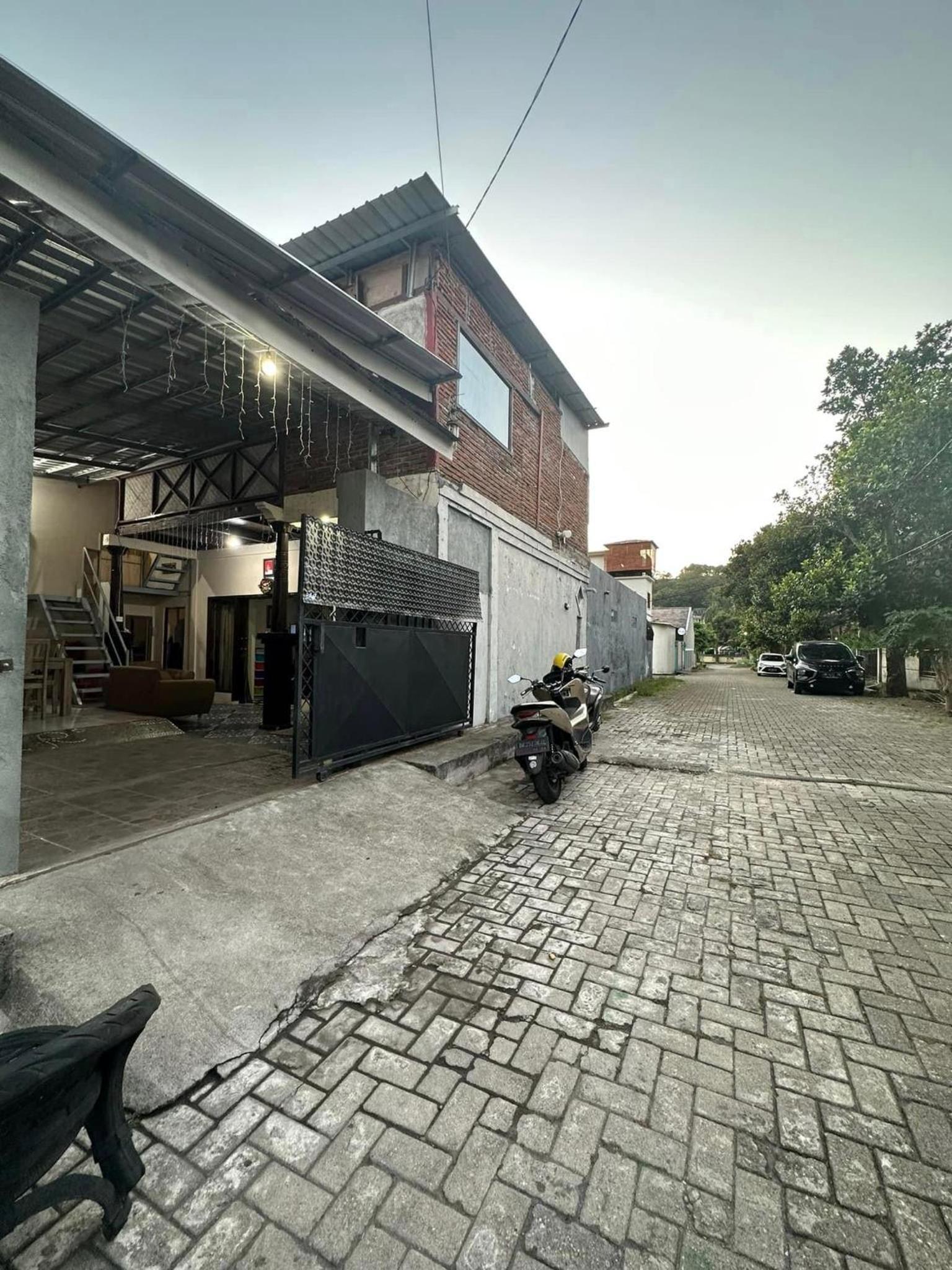 Ossava House view 3