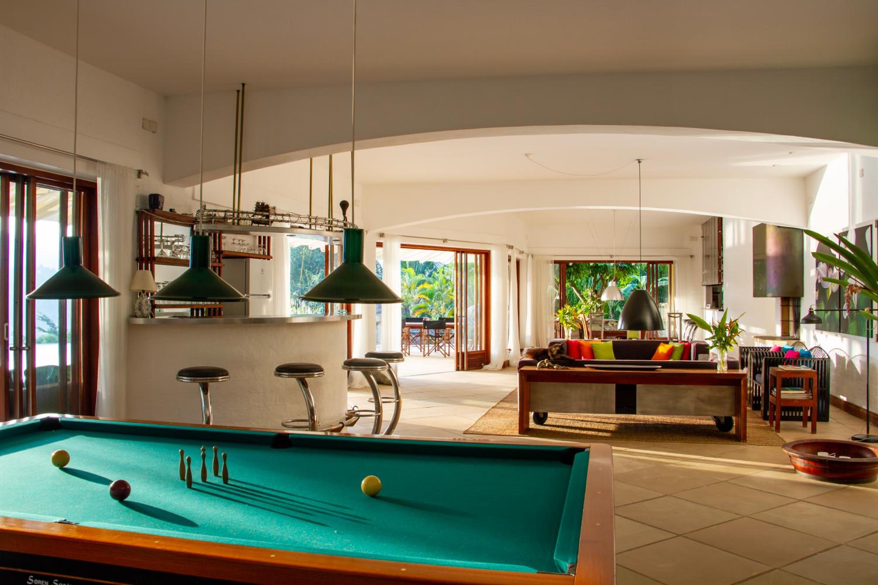Bougainvillea Retreat