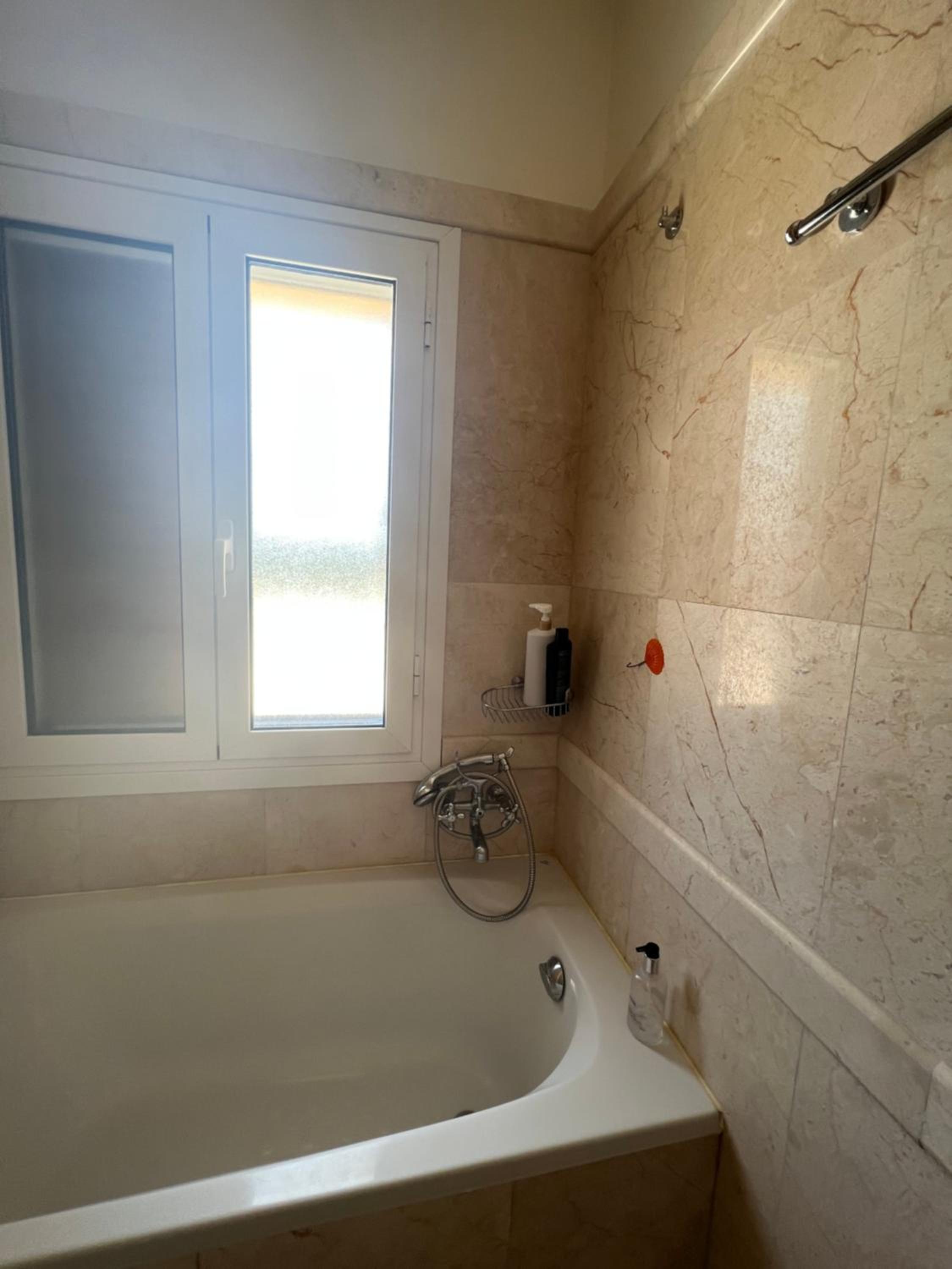 Photo 57