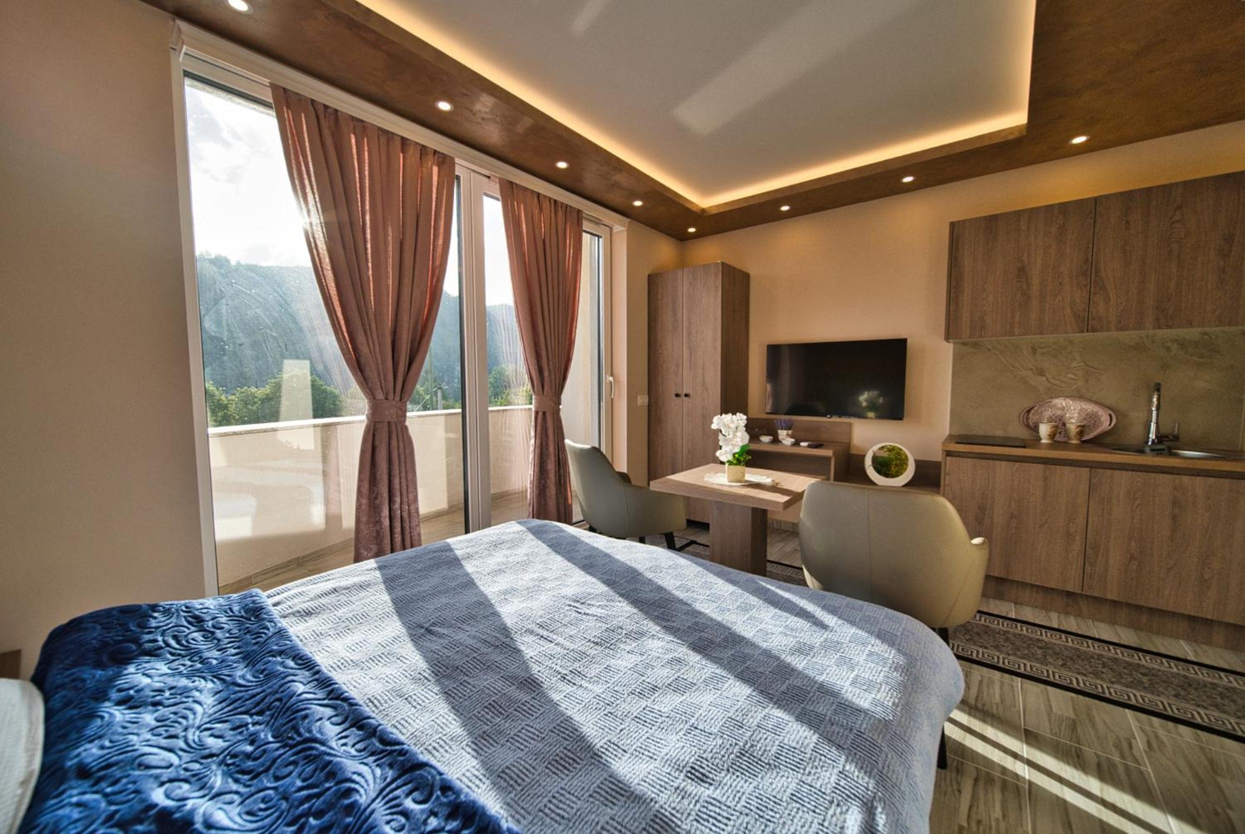 SM Exclusive Apartments