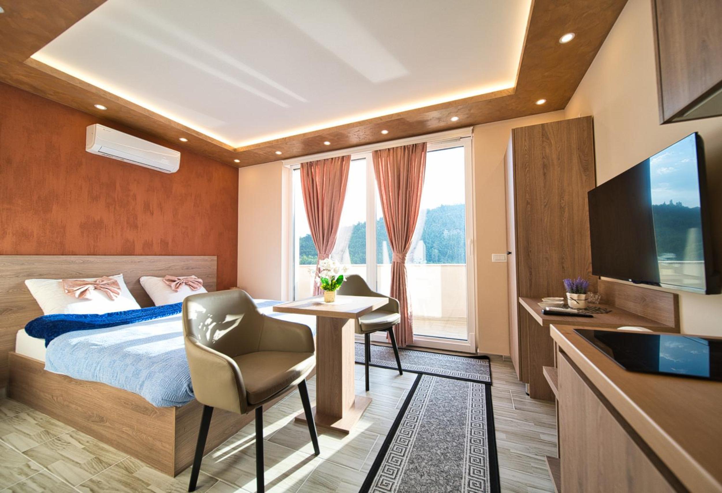 SM Exclusive Apartments