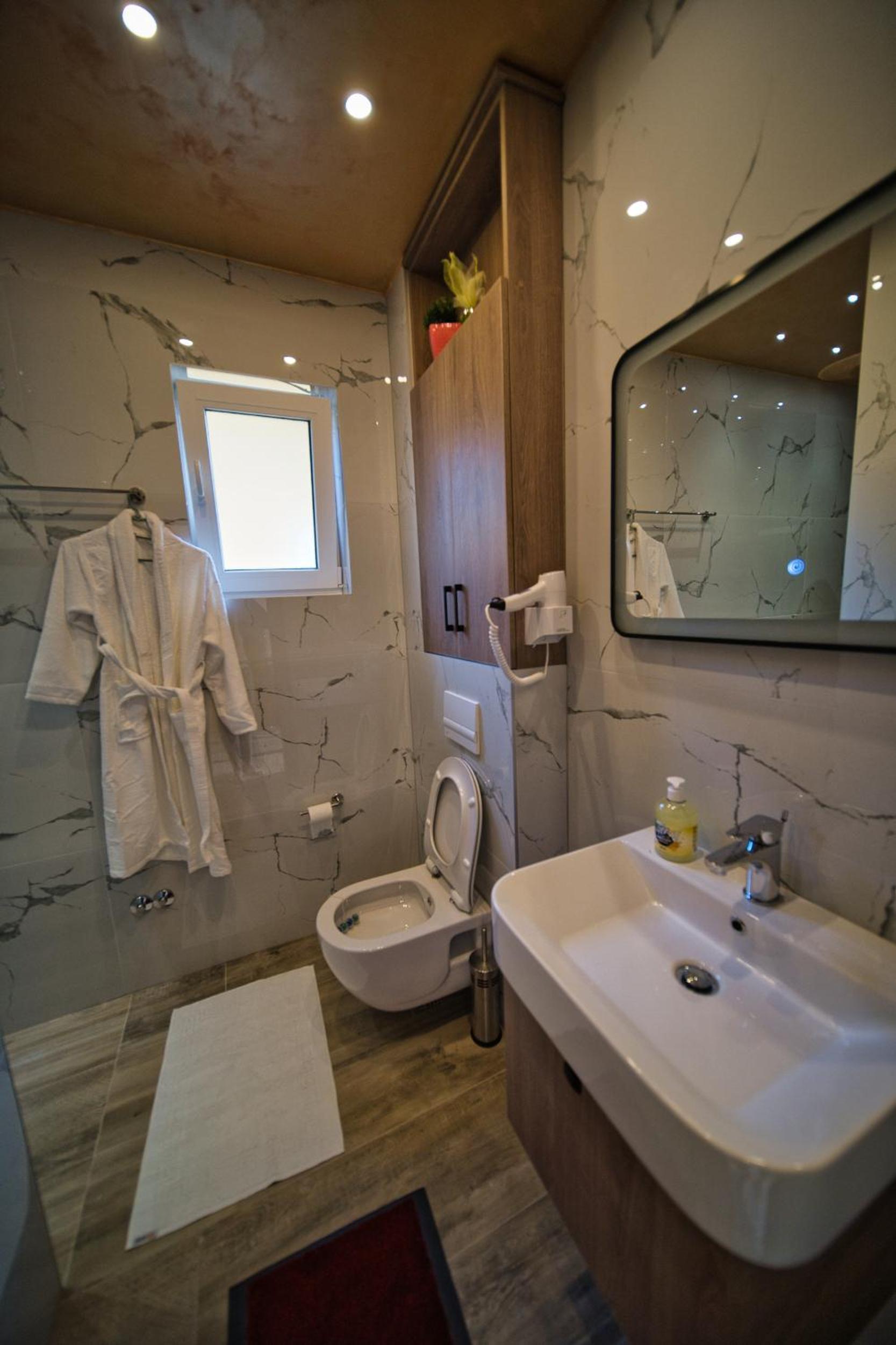 SM Exclusive Apartments