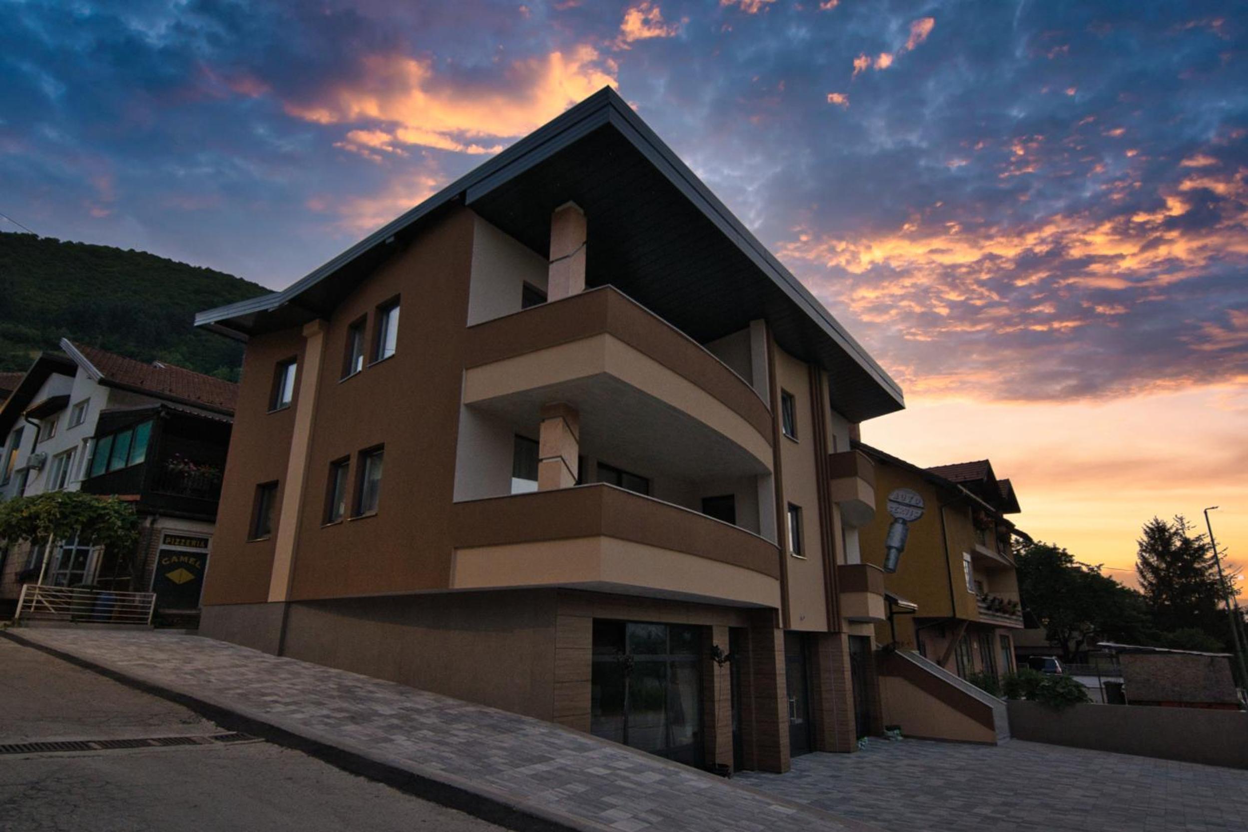 SM Exclusive Apartments