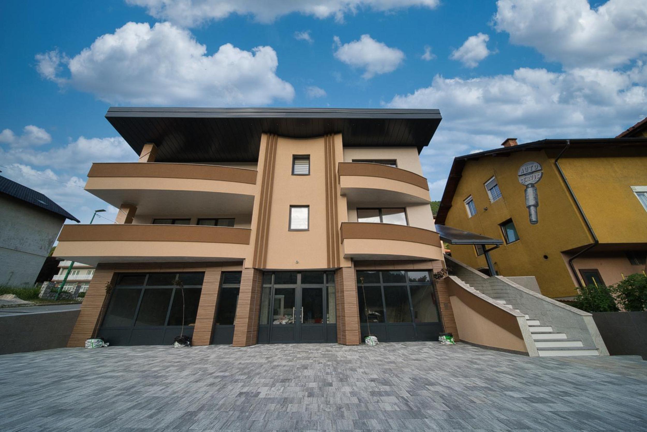 SM Exclusive Apartments