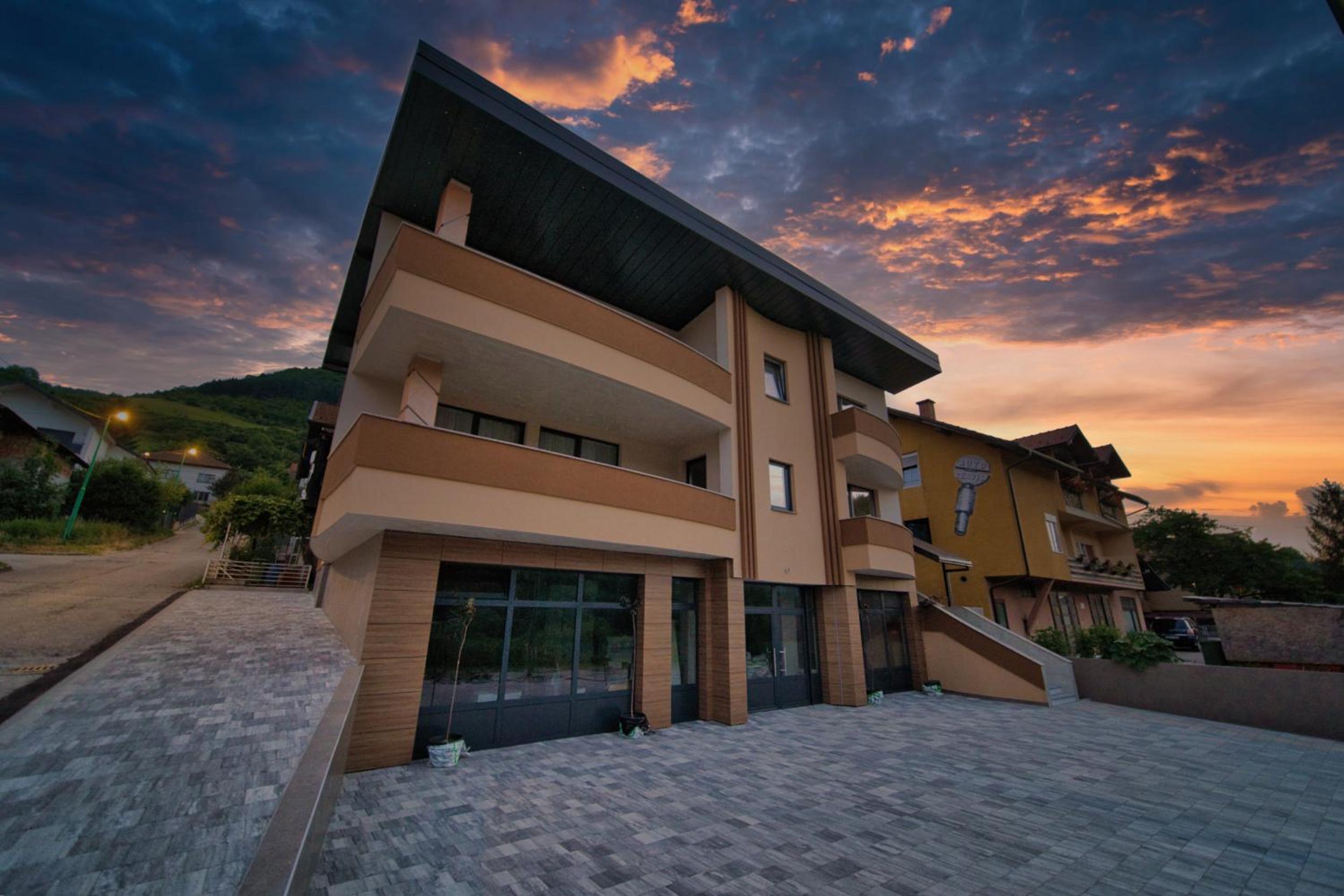 SM Exclusive Apartments