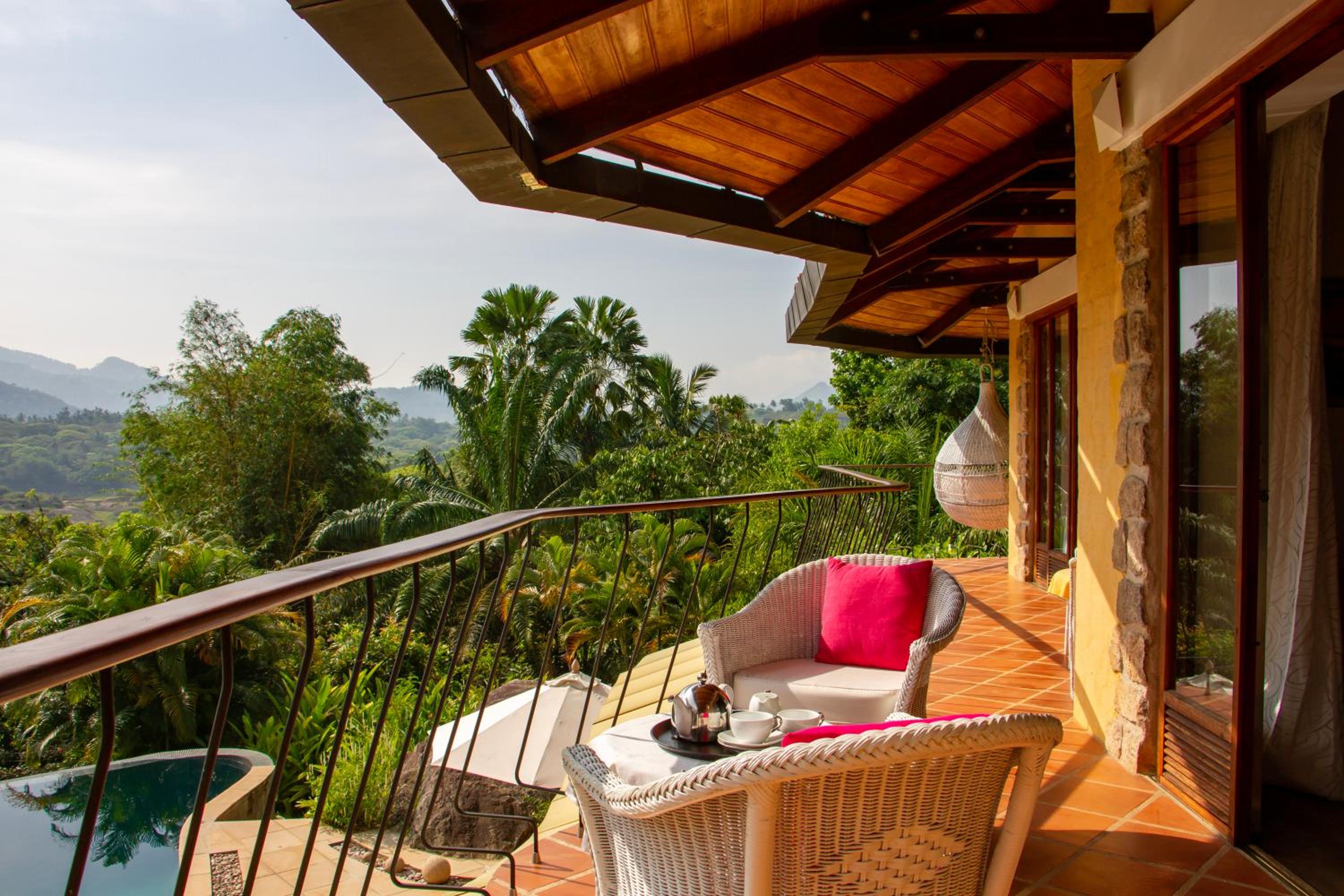 Bougainvillea Retreat