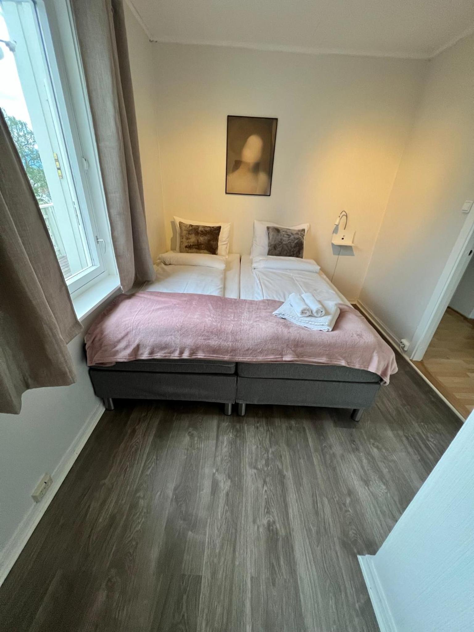 Central trainstation apartment