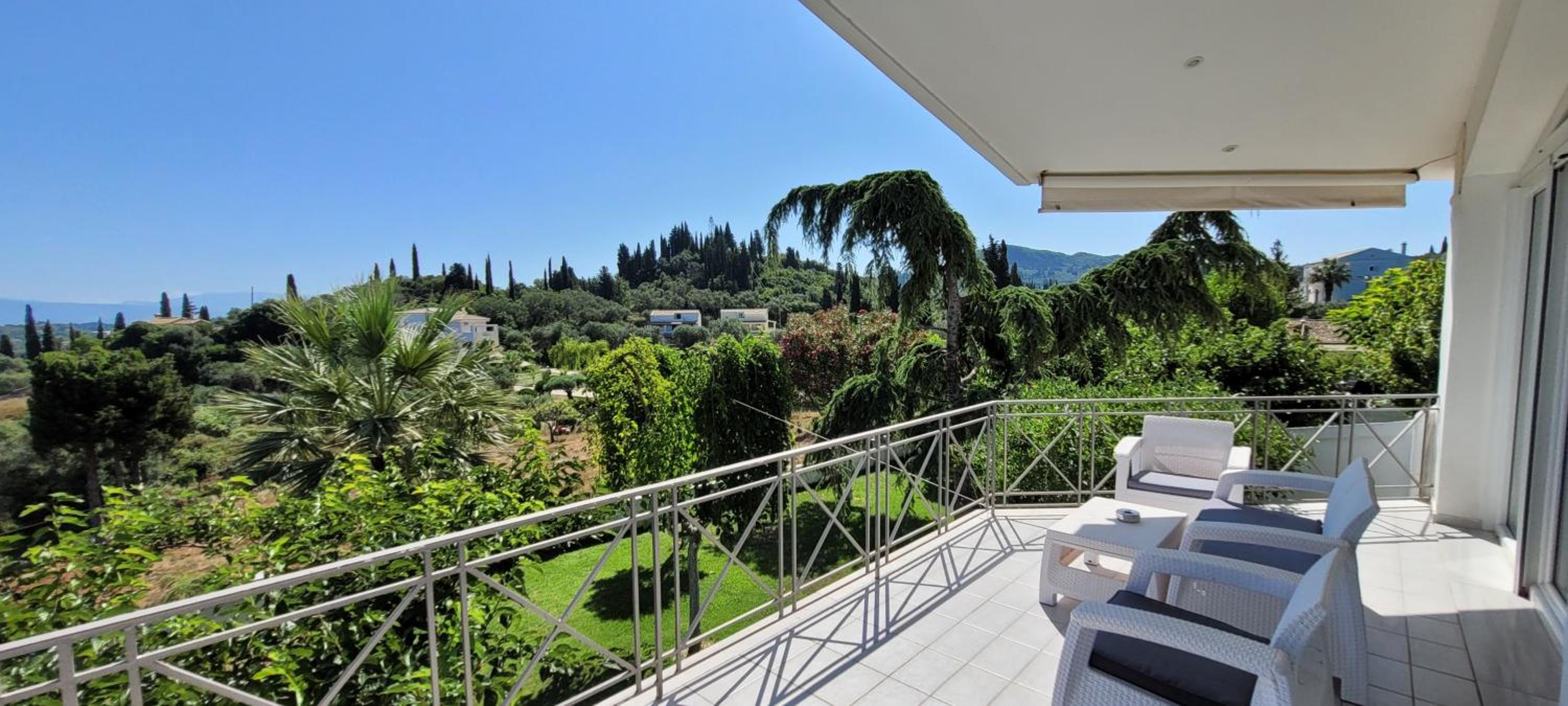 Mythos luxury apartments